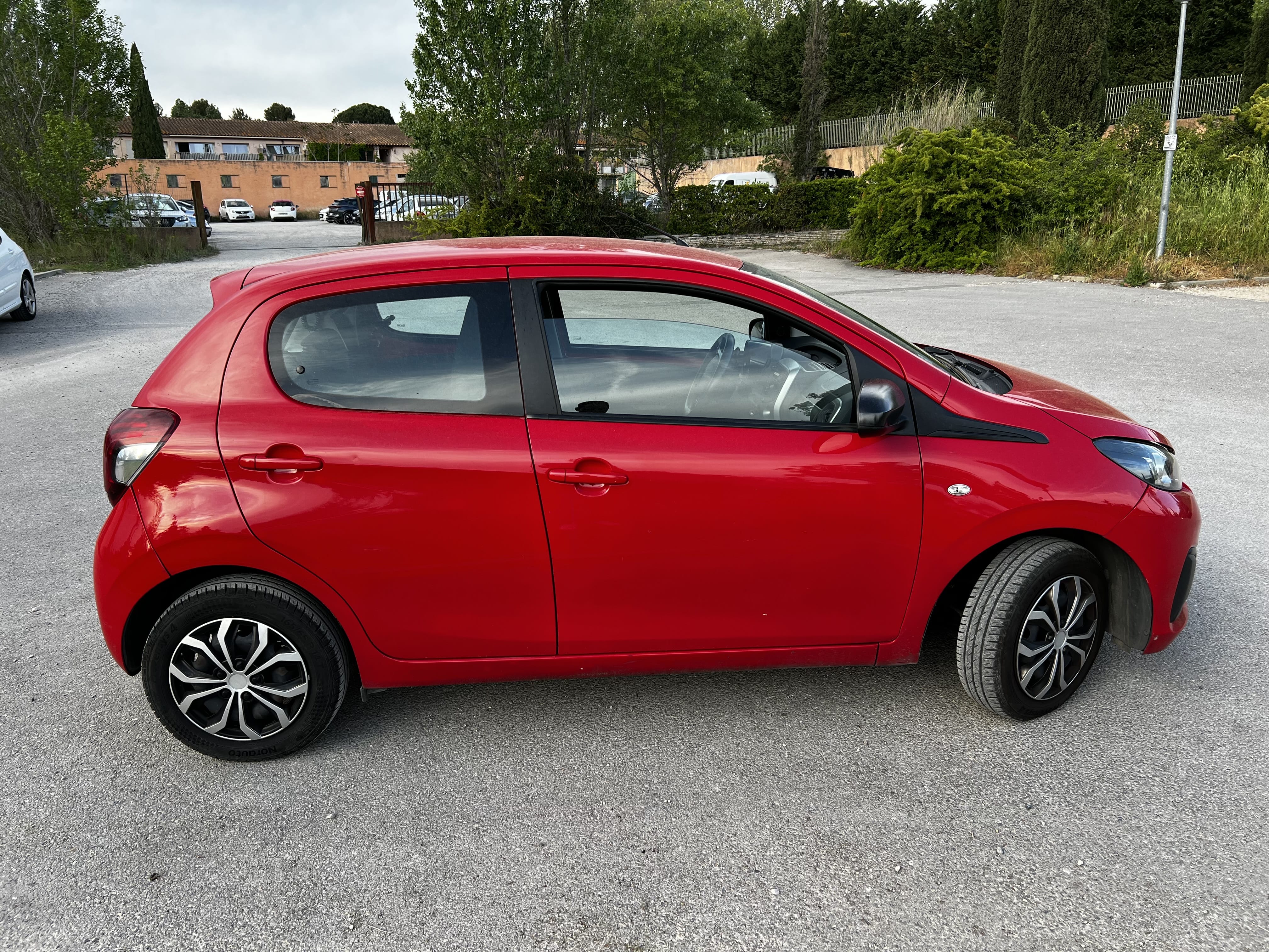 Peugeot 108 1.0 vti 69 ch