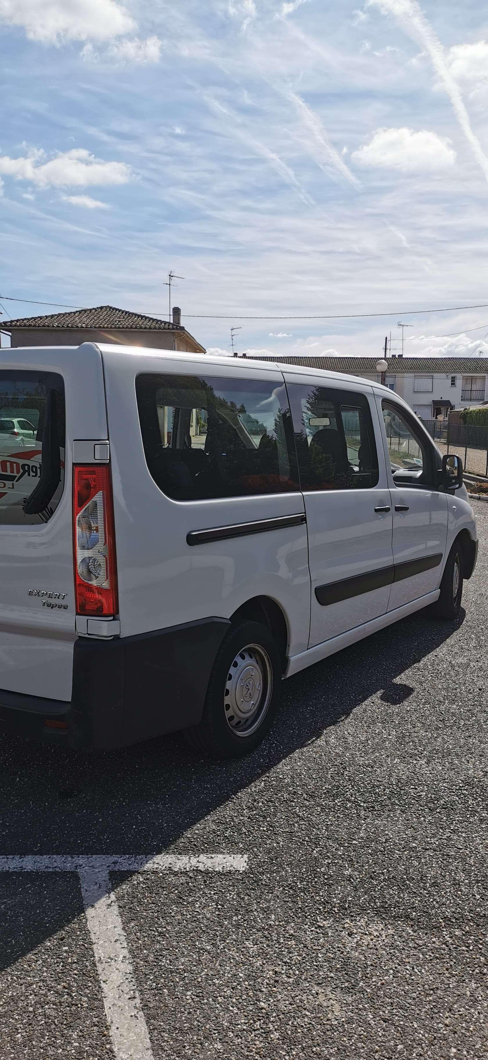 Peugeot Expert Tepee avec Entrée audio / iPod