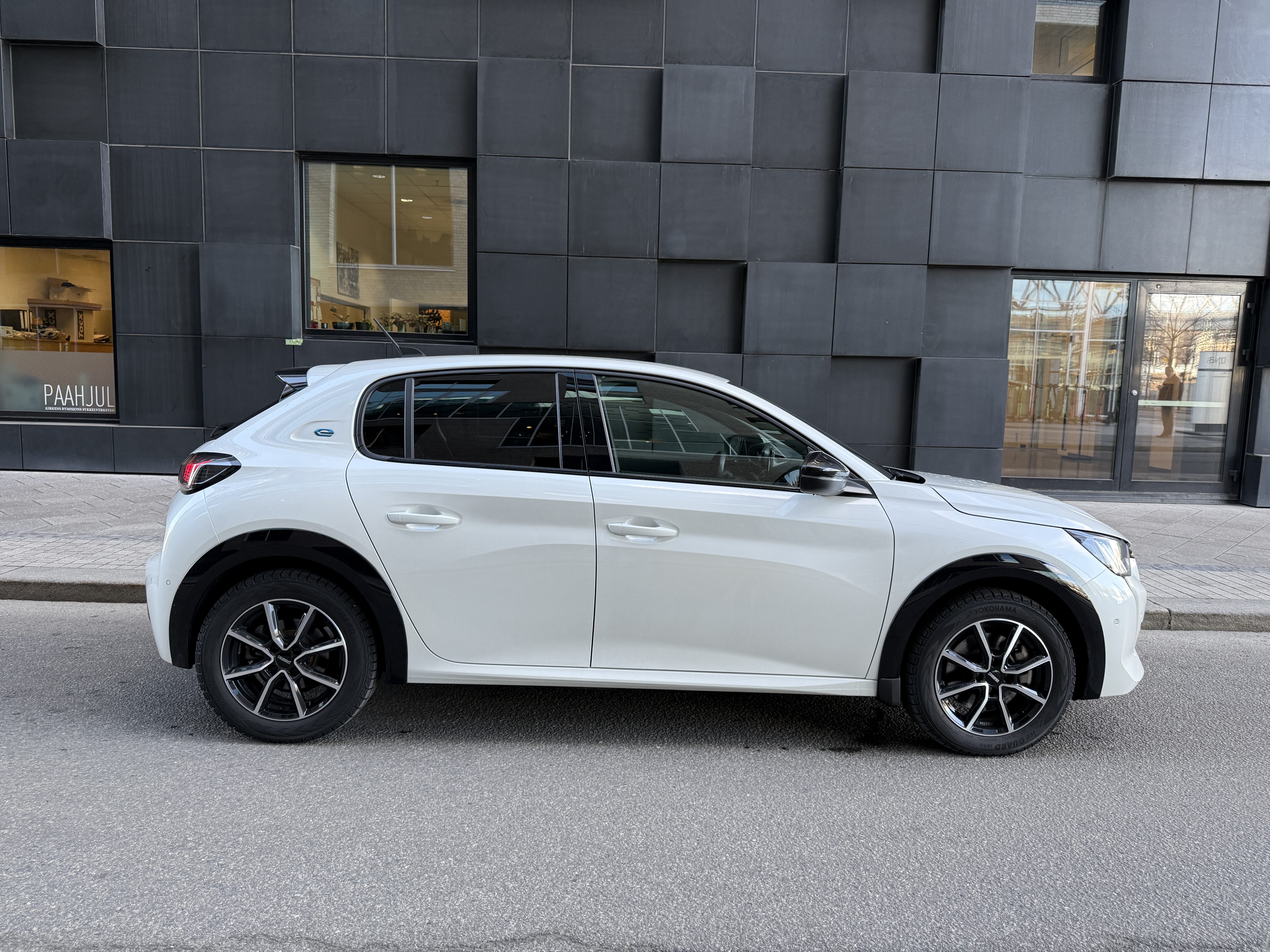 Peugeot 208 GT 300 km rekkevidde per lading med Aircondition