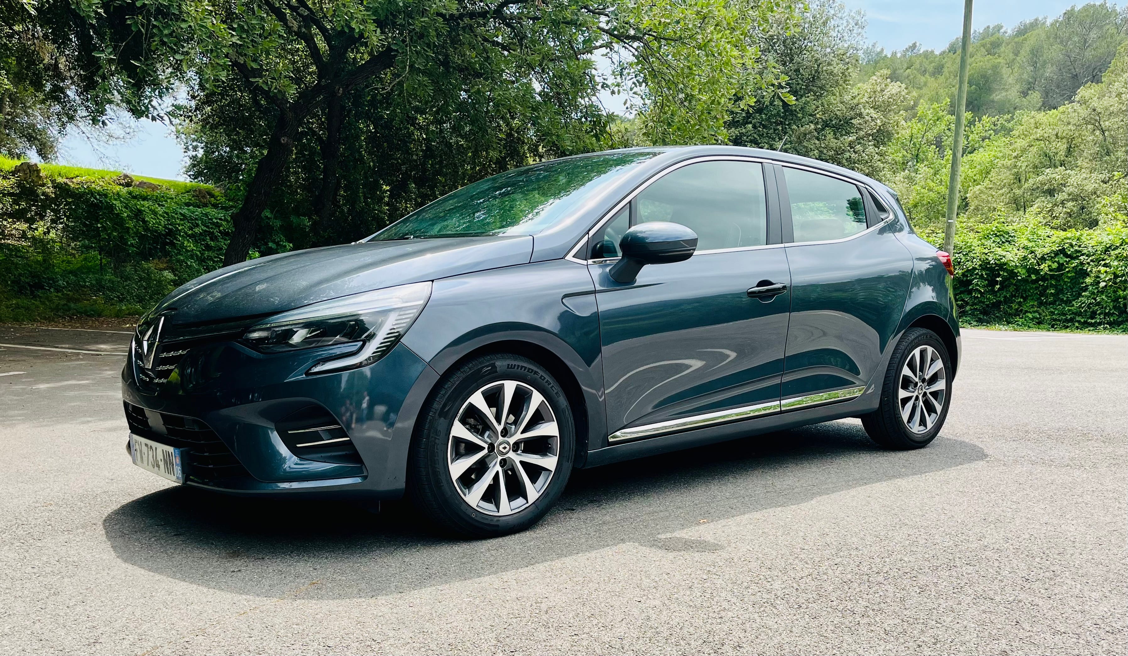 Renault Clio V TCe 90Ch Intens, 2021, Essence 98
