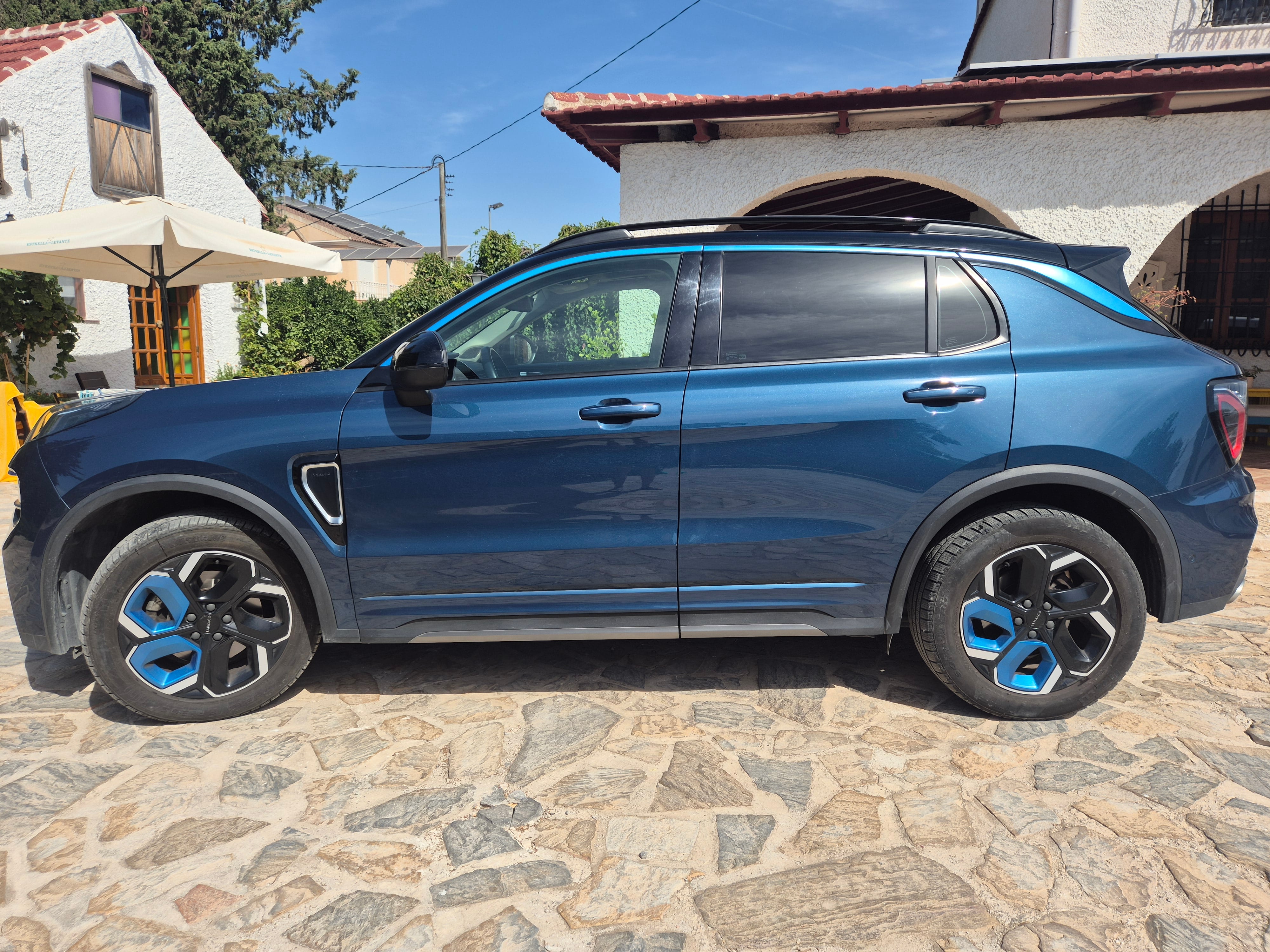 Lynk & Co 01 con Aire acondicionado