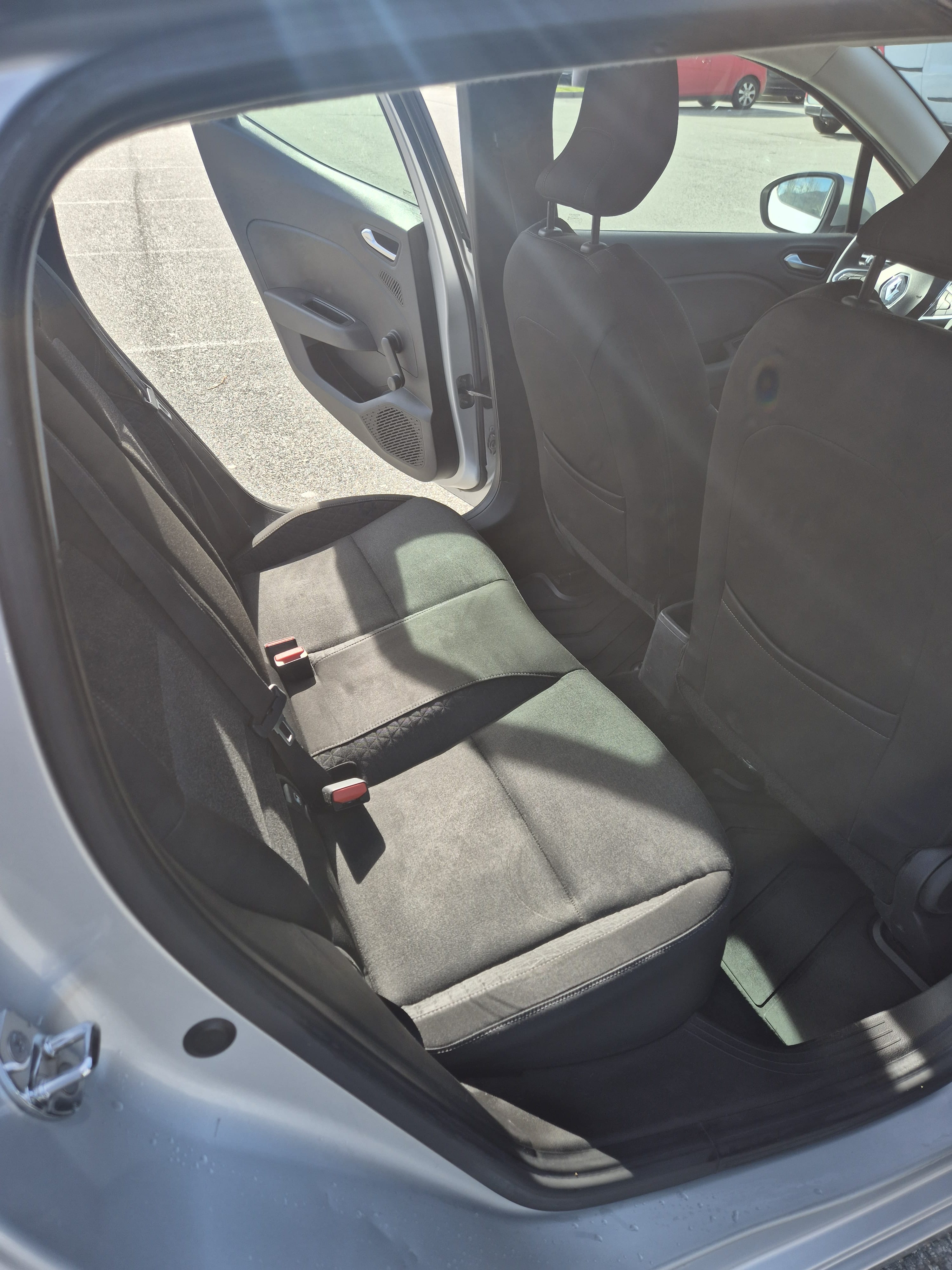 Renault Clio avec Apple CarPlay
