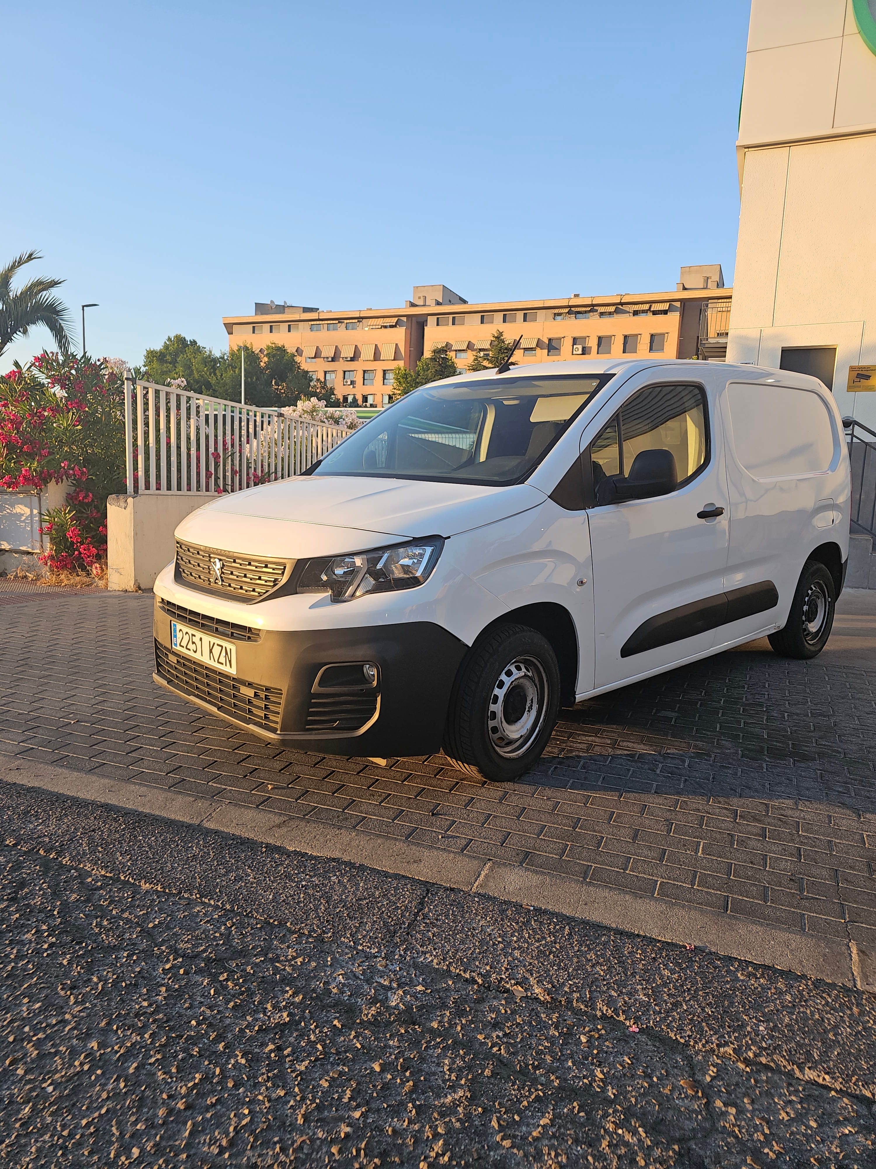 Peugeot Partner, 2019, Diesel