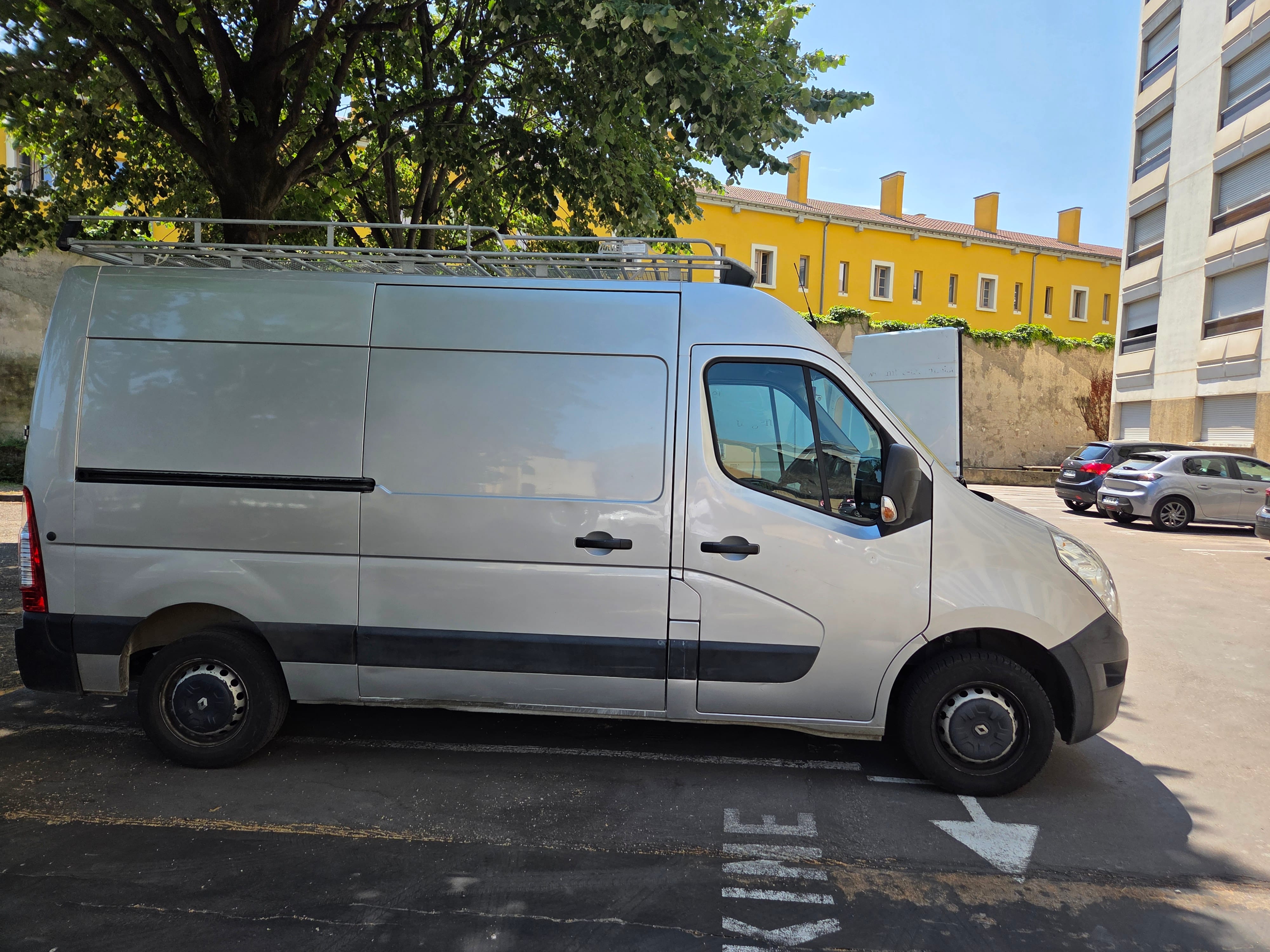 Renault Master 3, L2H2, 12m3, diable, faible consommation. con Aire acondicionado