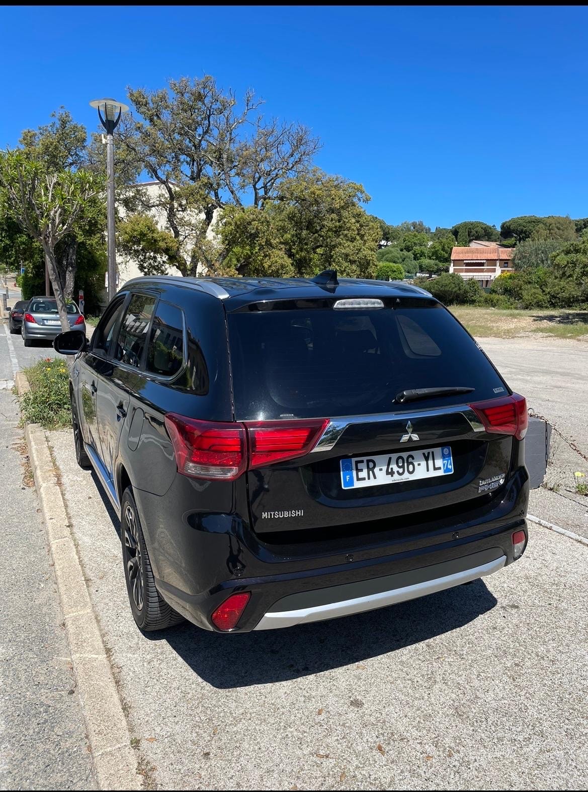 Mitsubishi Outlander Hybride avec Climatisation