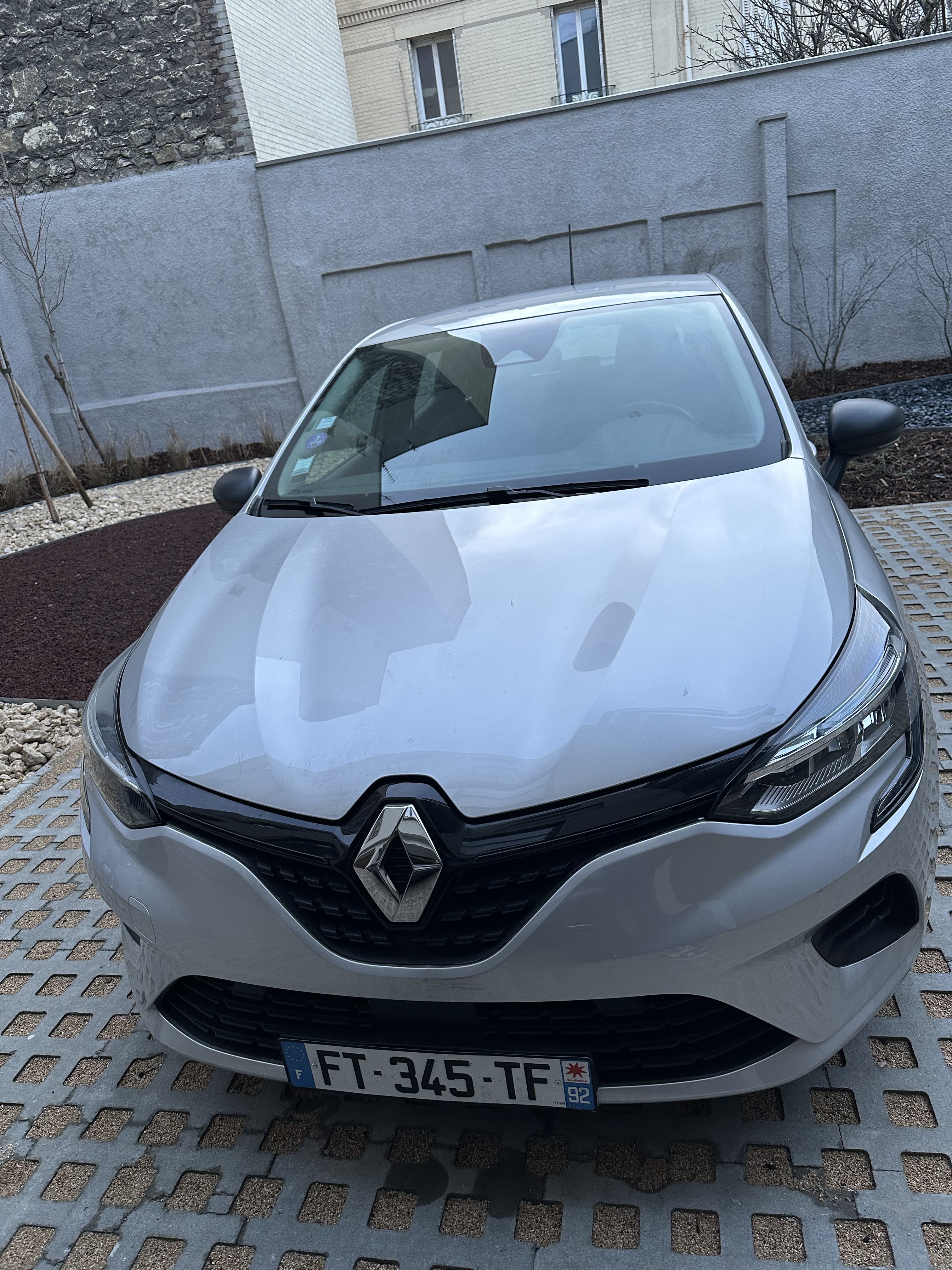 Renault Clio avec Climatisation