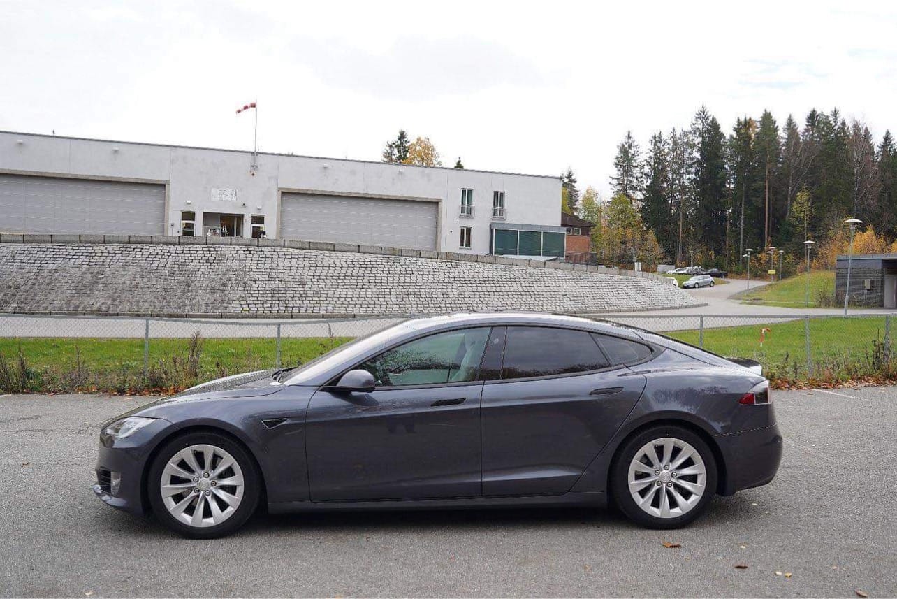 Tesla Model S med Aircondition