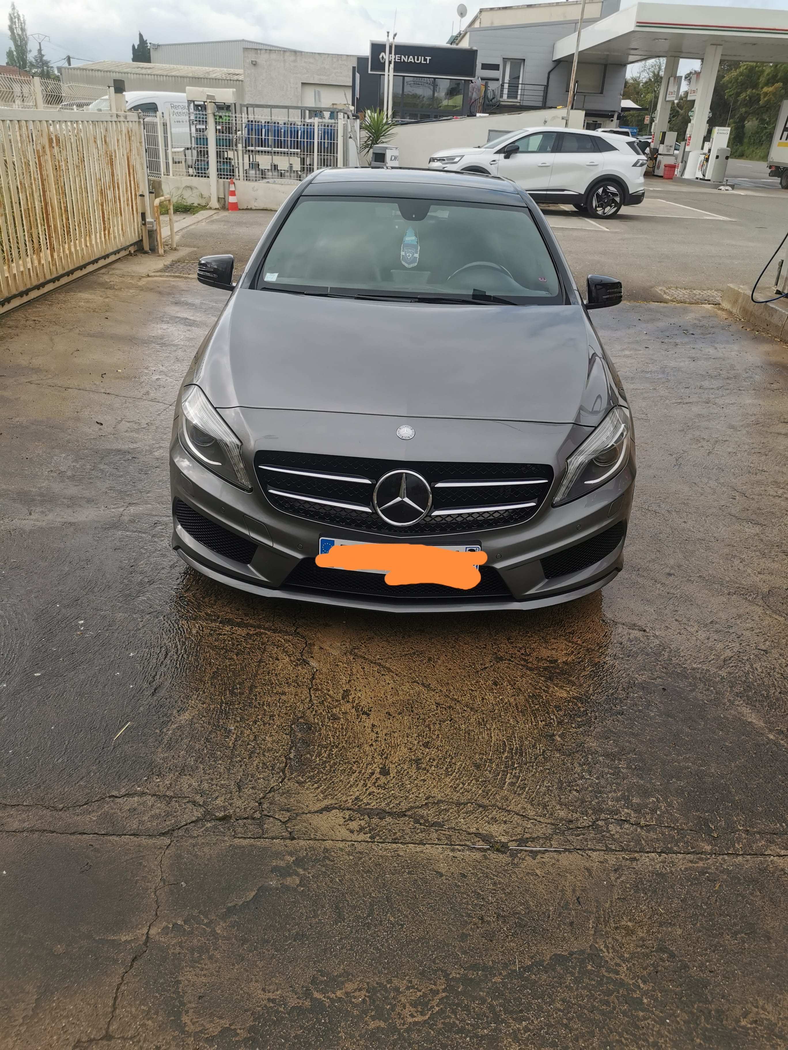 Mercedes-Benz Classe A A200 avec Climatisation