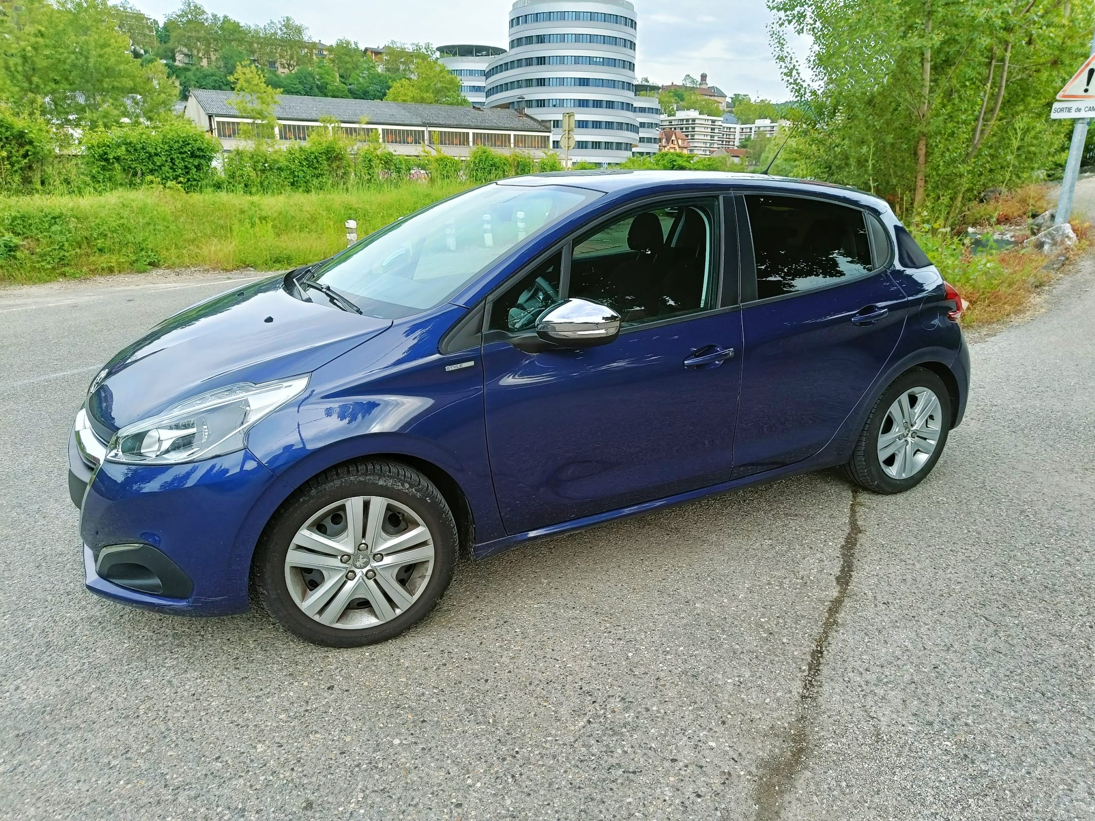 Peugeot 208, 2017, Essence 95