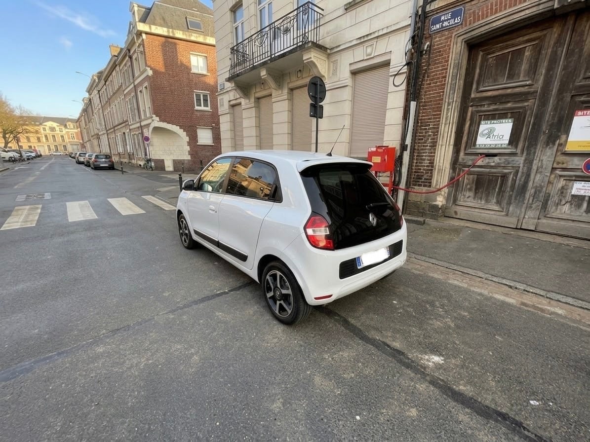 Renault Twingo III avec GPS