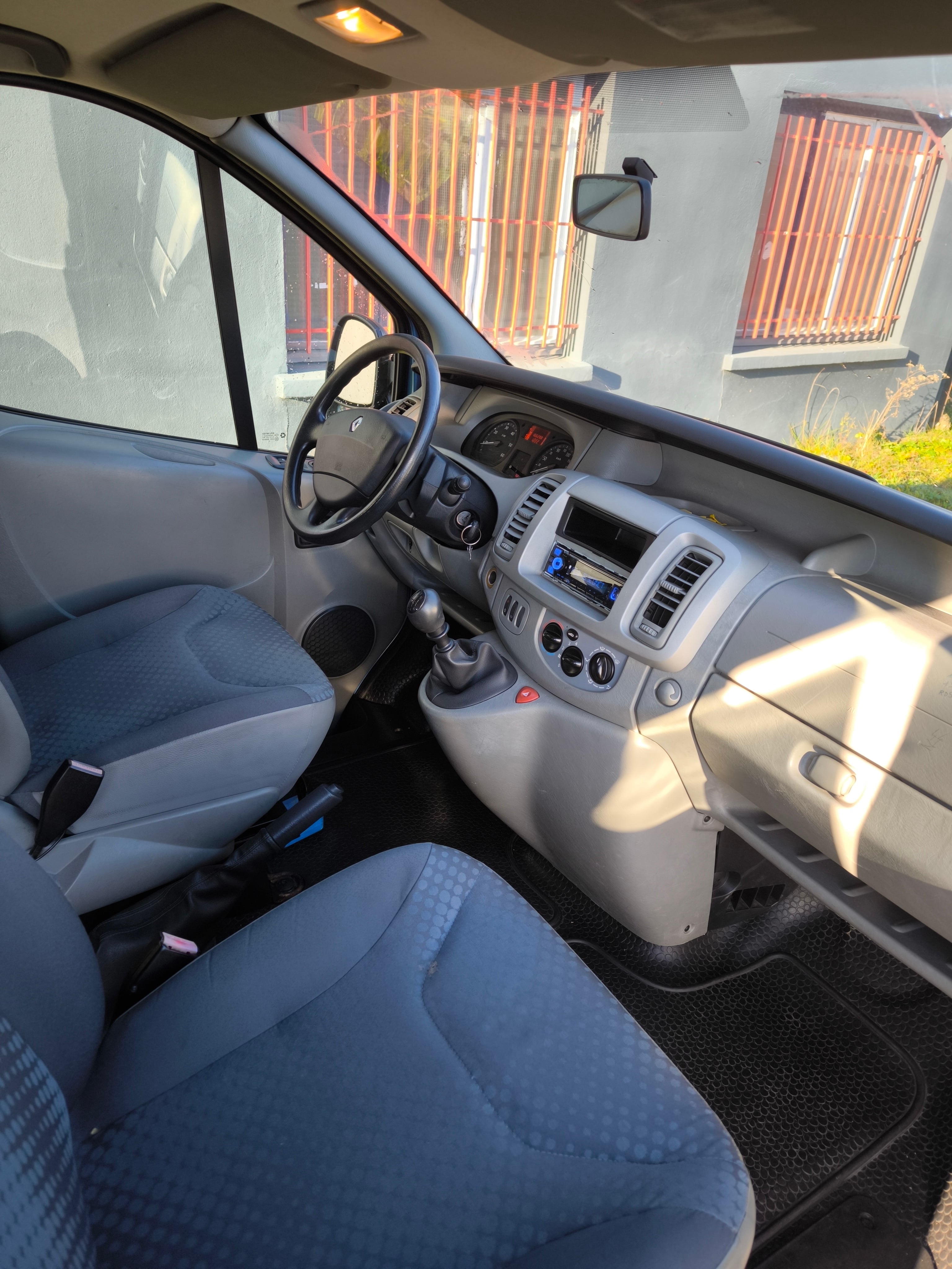 Peugeot 807 trafic 2.0 dci 115 passenger