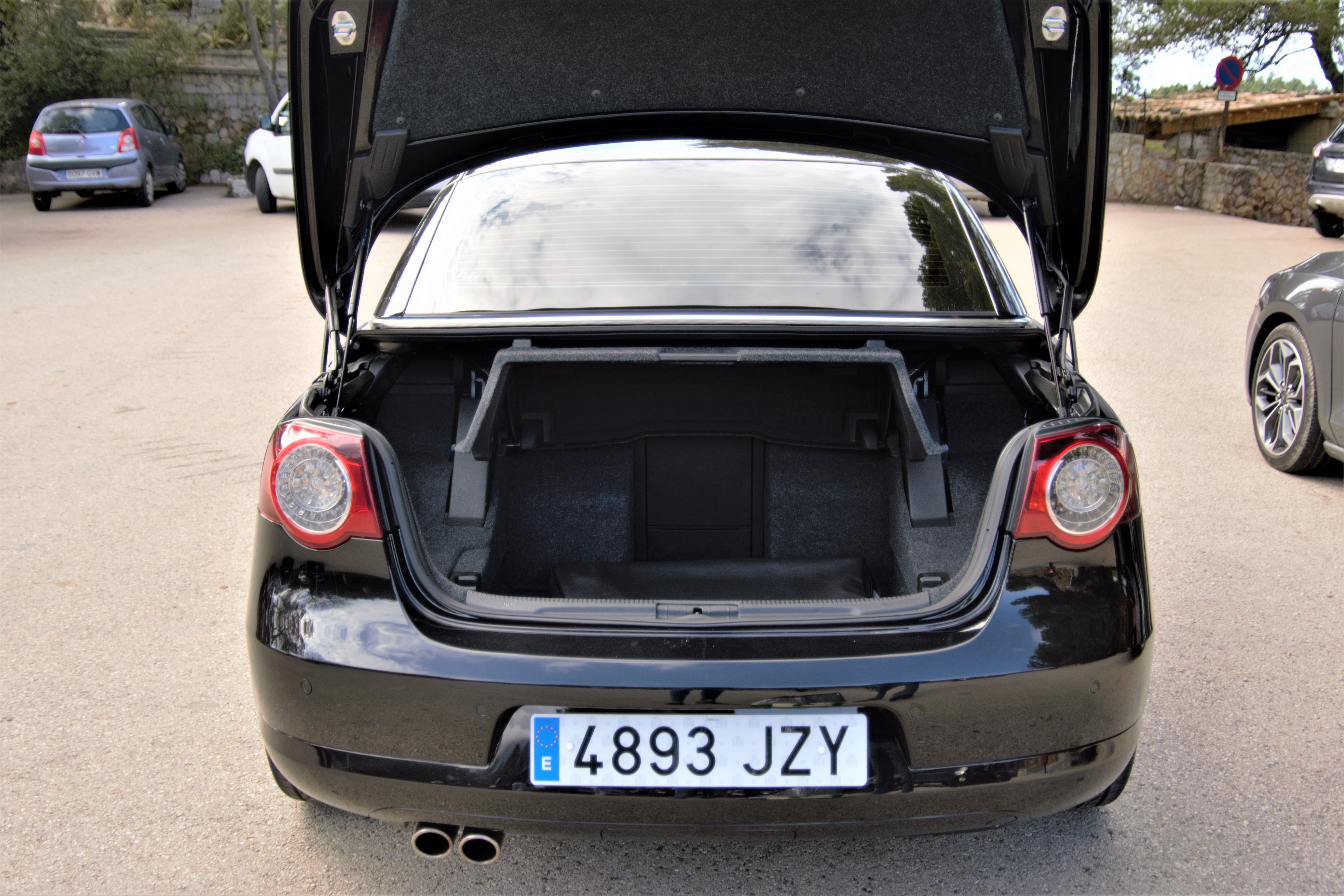 Volkswagen Eos 3.2 V6 con Enganche
