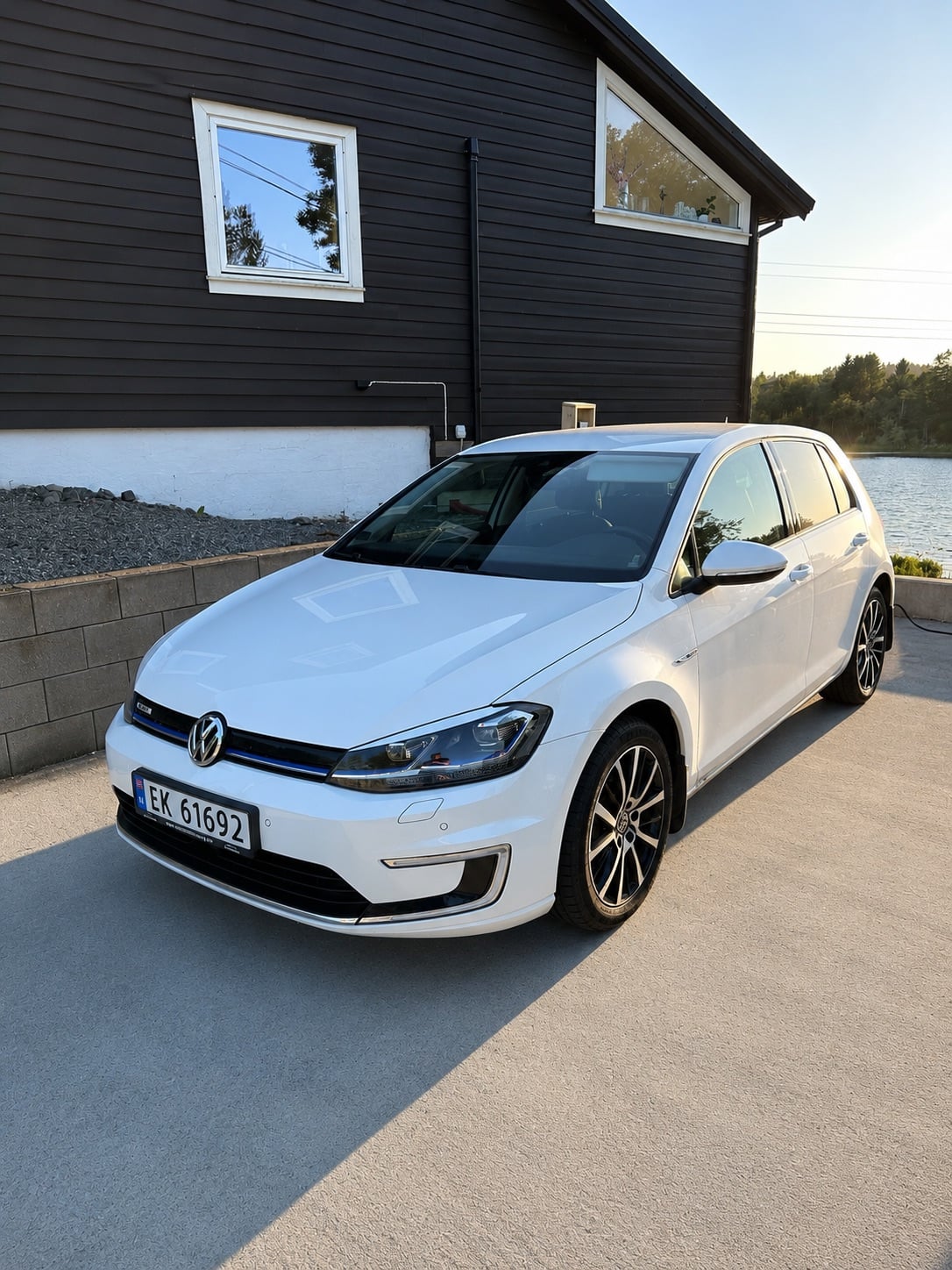 Volkswagen e-Golf, 2017, Elektrisk, automatisk