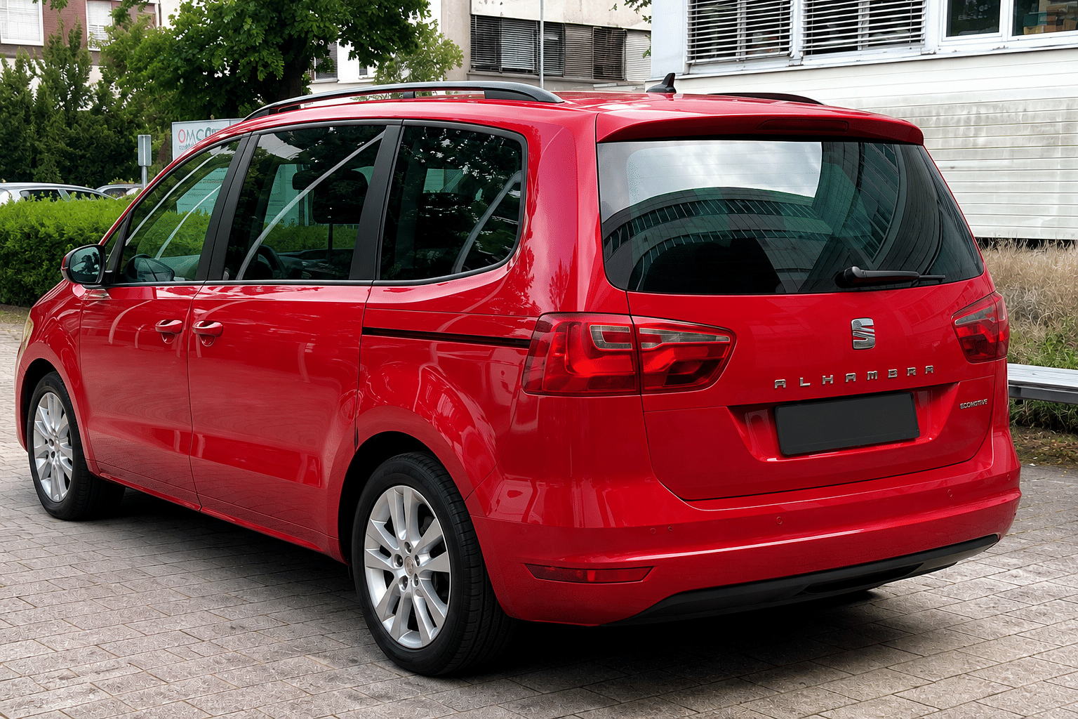 Seat Alhambra mit Rückfahrkamera
