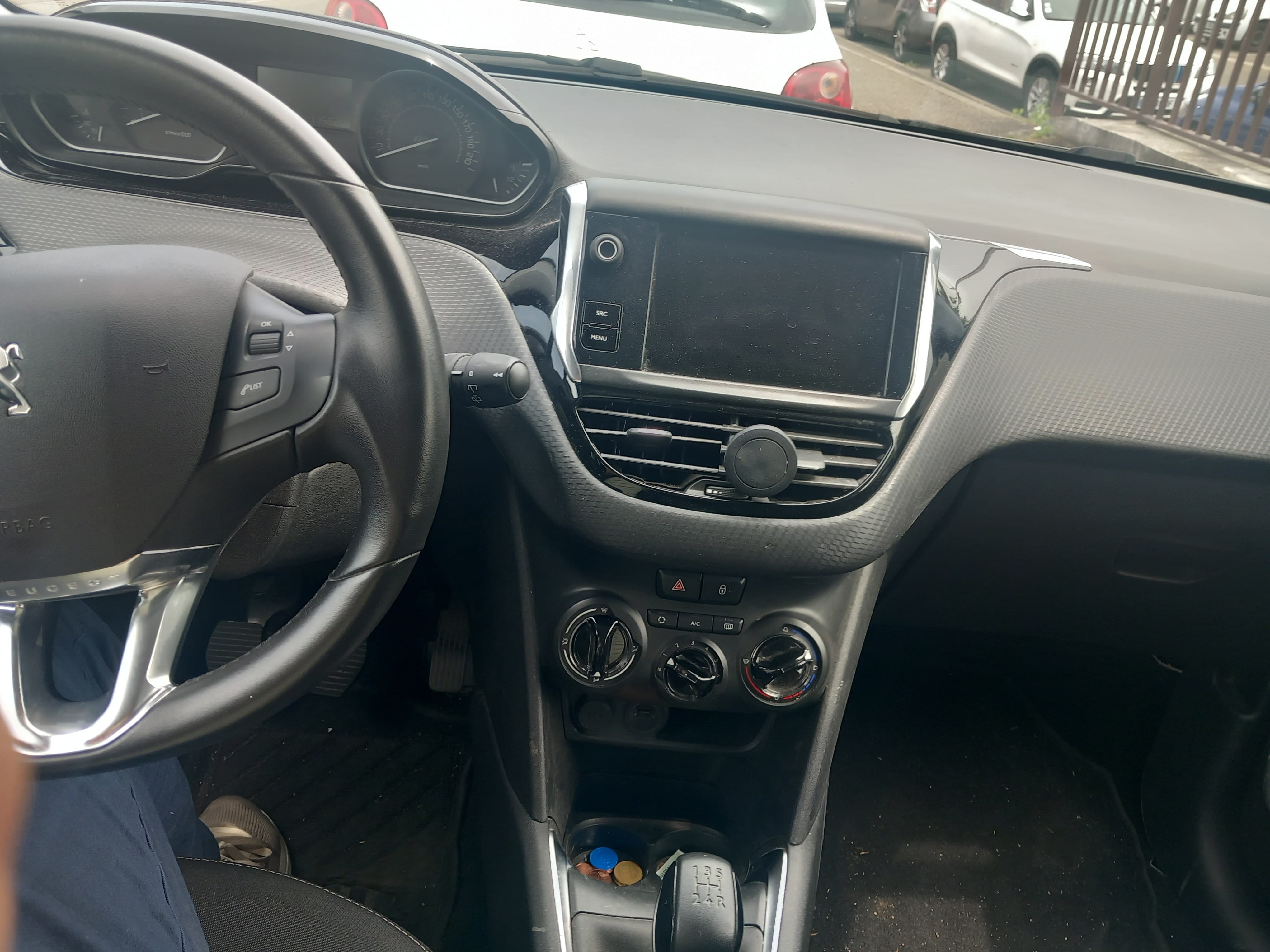 Peugeot 208, 2019, Essence 95