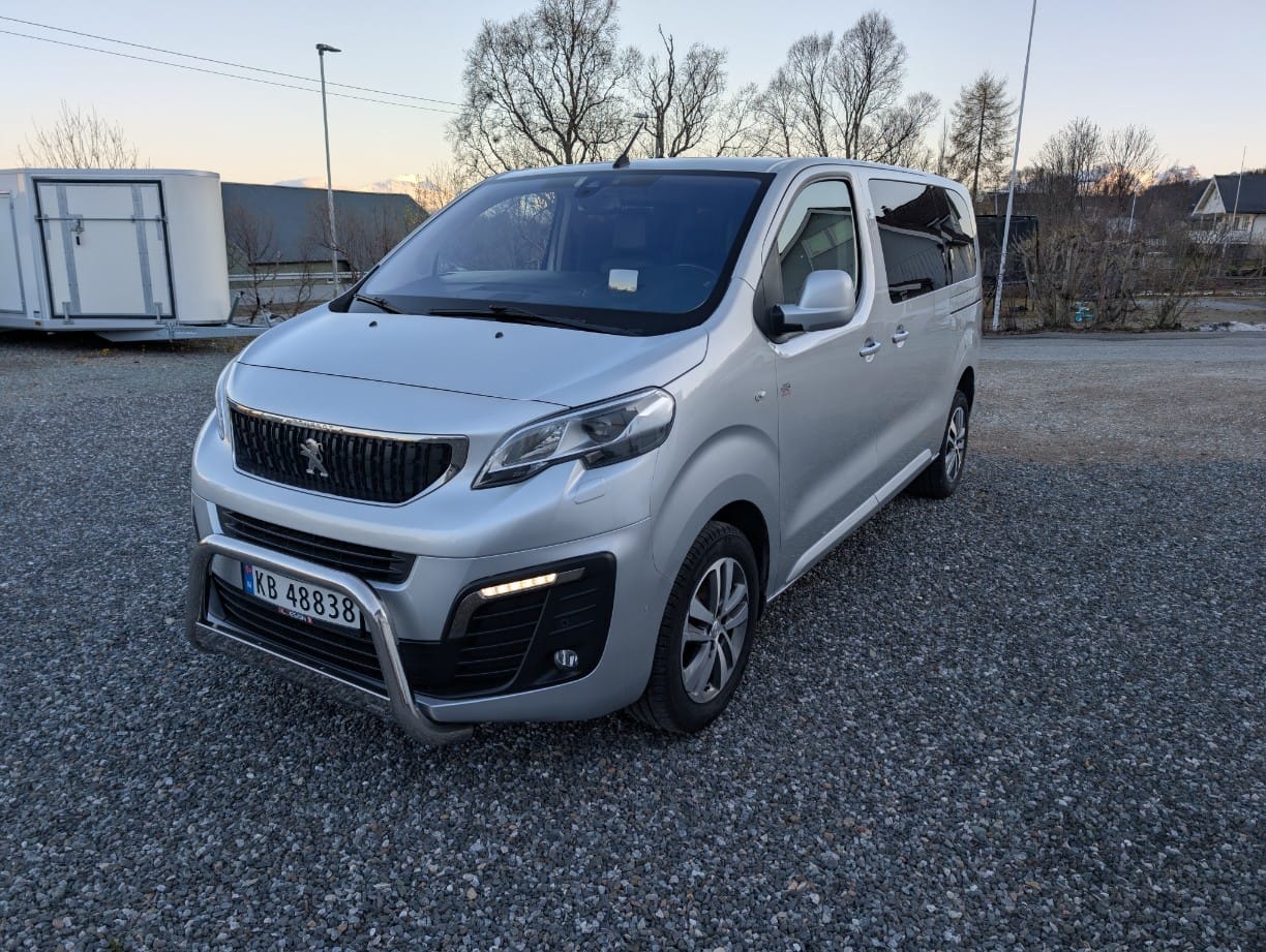 Peugeot Traveller 2.0 HDI 4x4, 2018, Diesel, 8 zitplaatsen