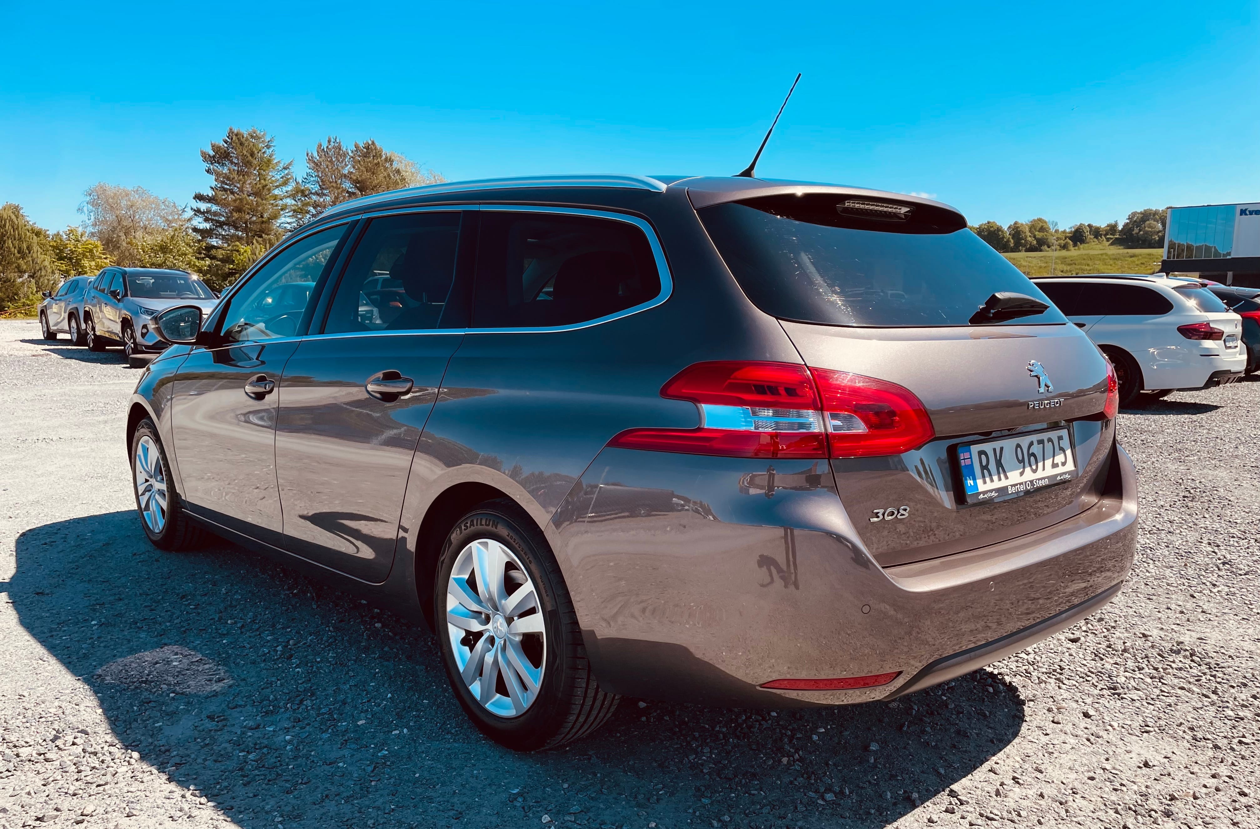 Peugeot 308 med Ryggekamera
