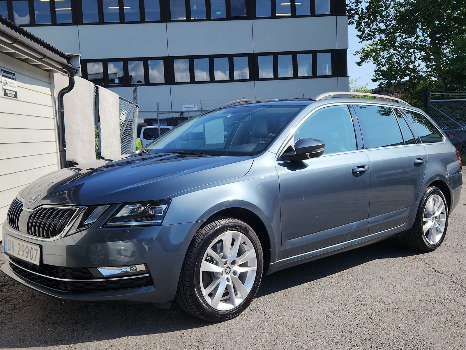 Skoda Octavia 1,8 TSI, 2017, Blyfri 95, automatic