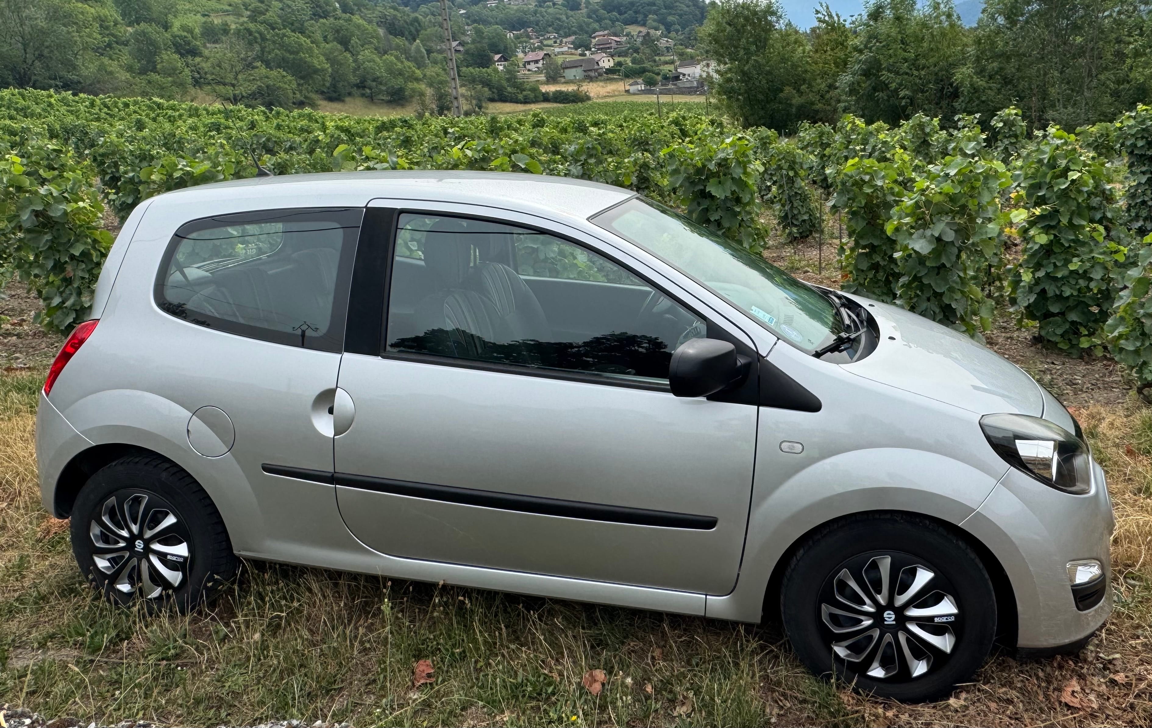 Renault Twingo II 1,2 - 75 ch avec Climatisation