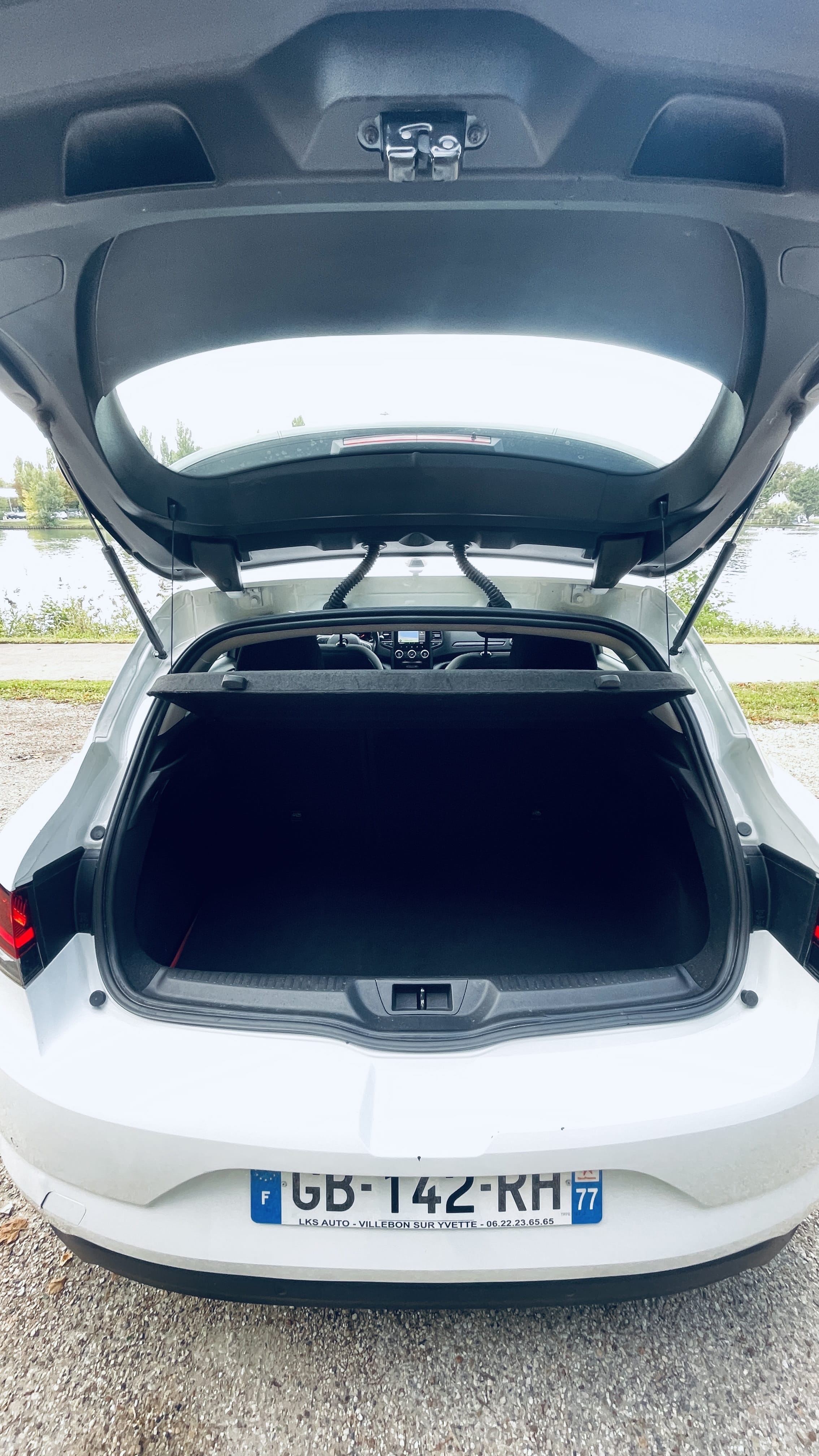 Renault Mégane 1.5 DCI avec Apple CarPlay