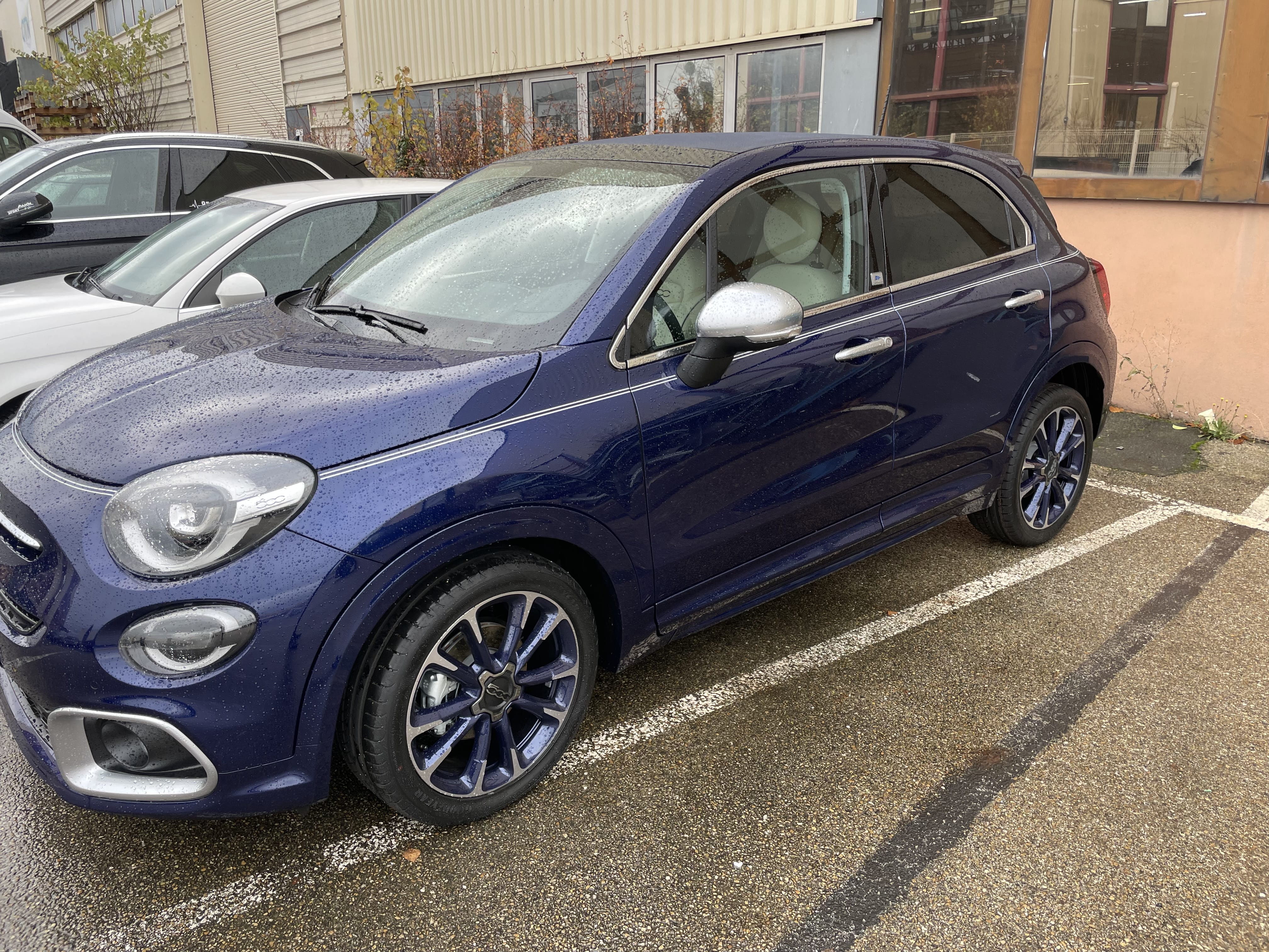 Fiat 500 X Yacht club toit ouvrant 4 roues neige avec Climatisation