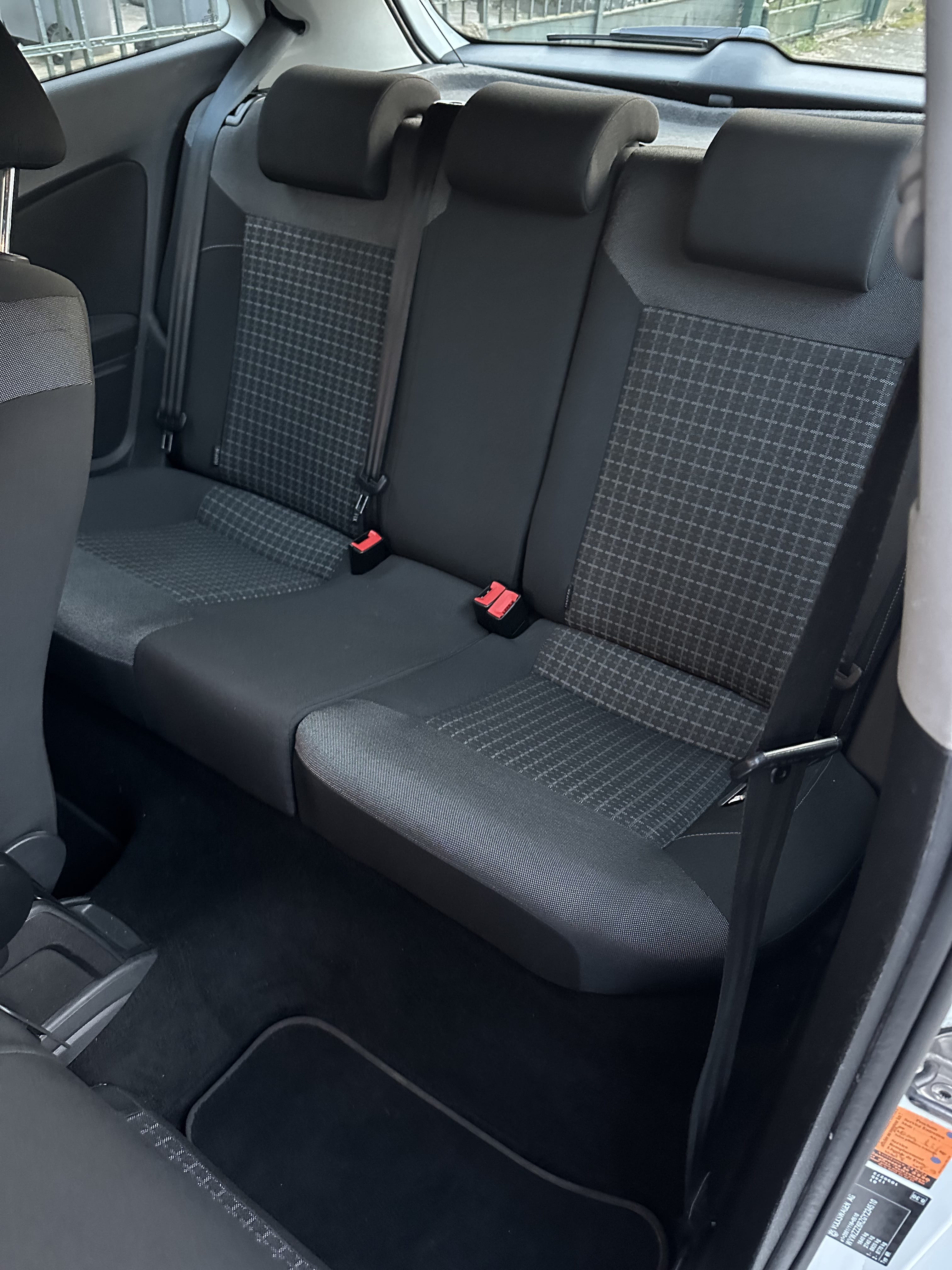 Volkswagen Polo 1.4 TDi 90ch avec Pneus neige