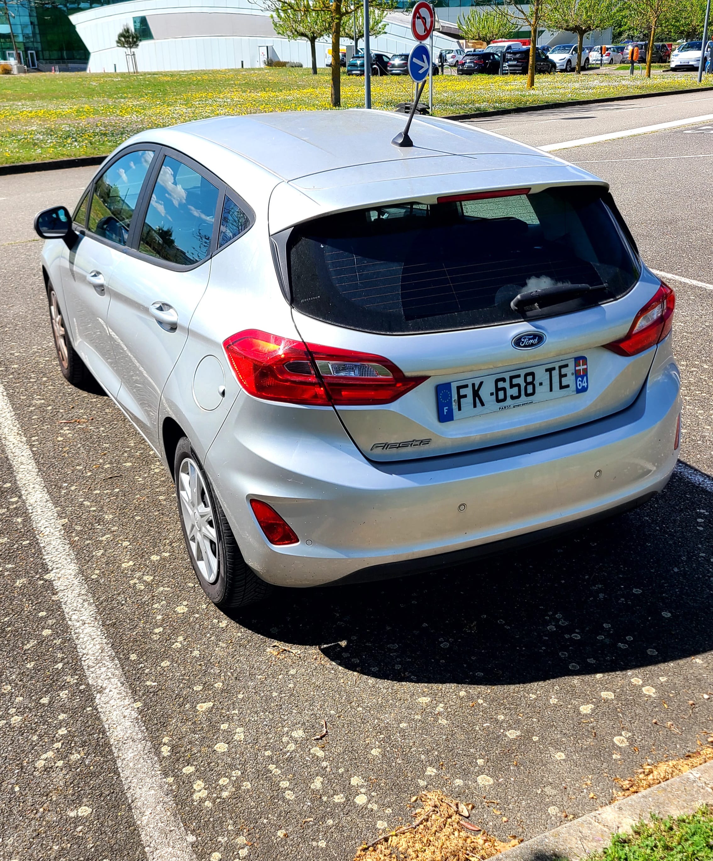 Ford Fiesta avec GPS