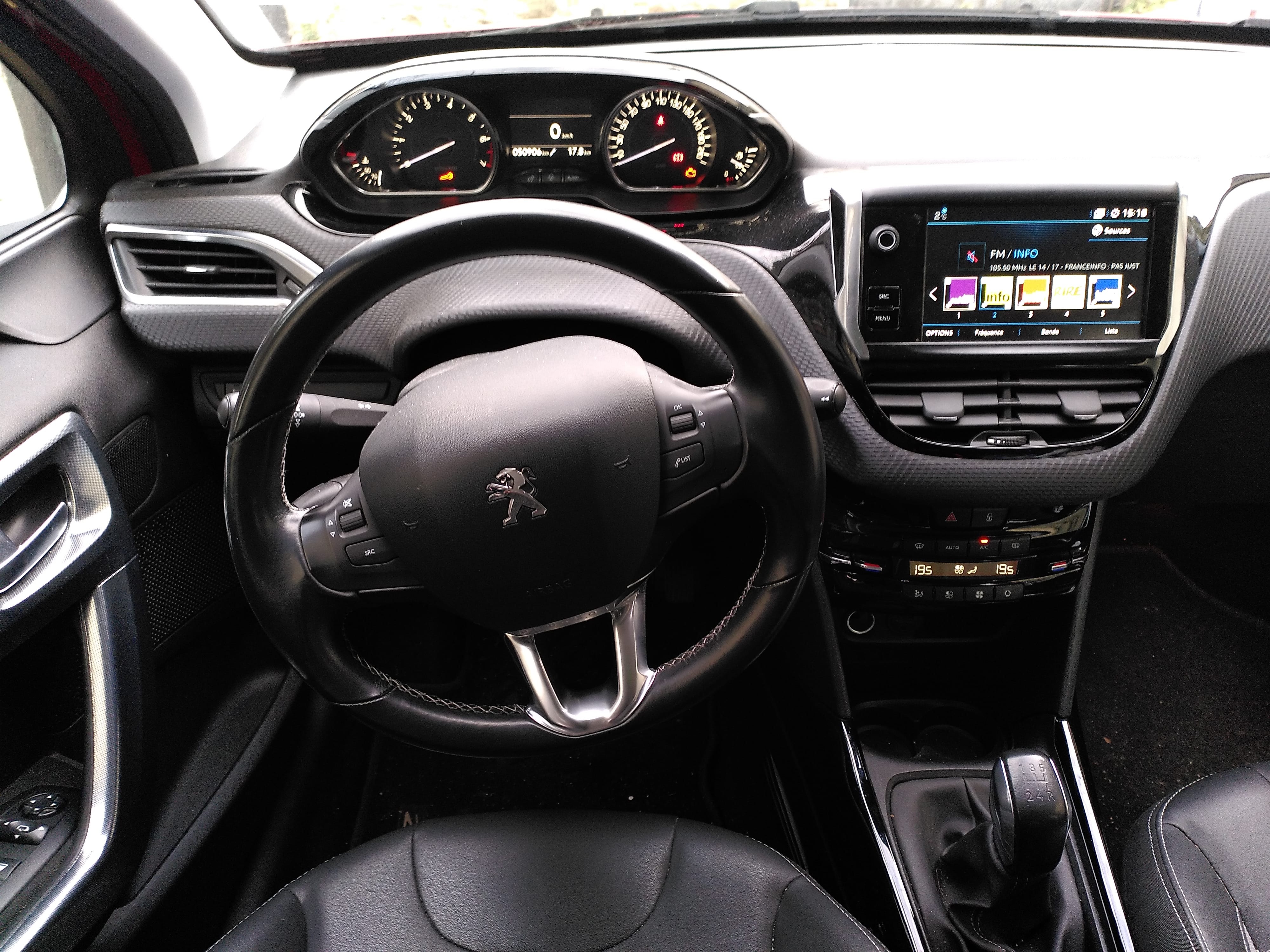 Peugeot 2008 avec Régulateur de vitesse