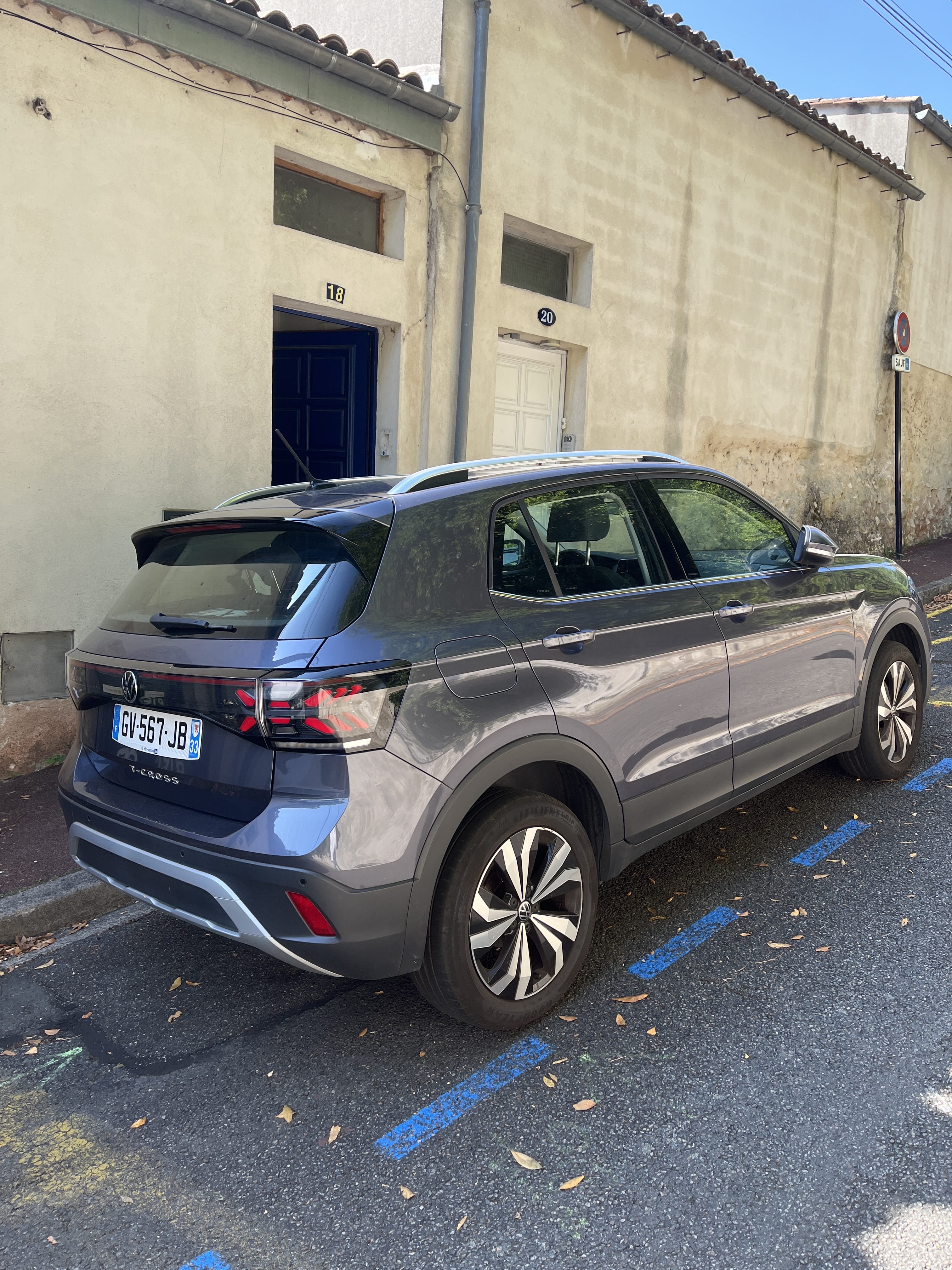Volkswagen T-Cross avec GPS