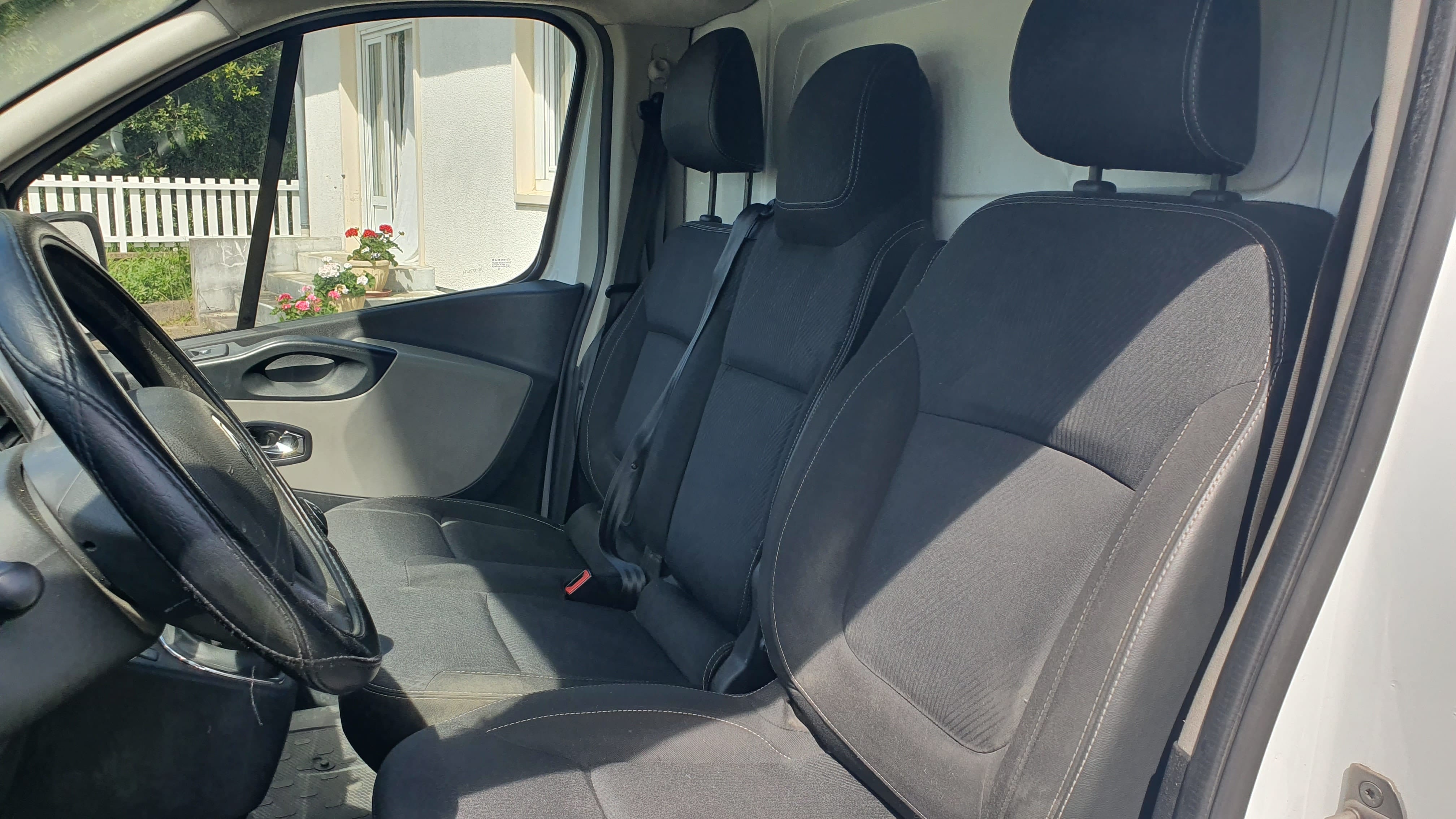 Renault Trafic L1H1 Radar de Recul avec Régulateur de vitesse