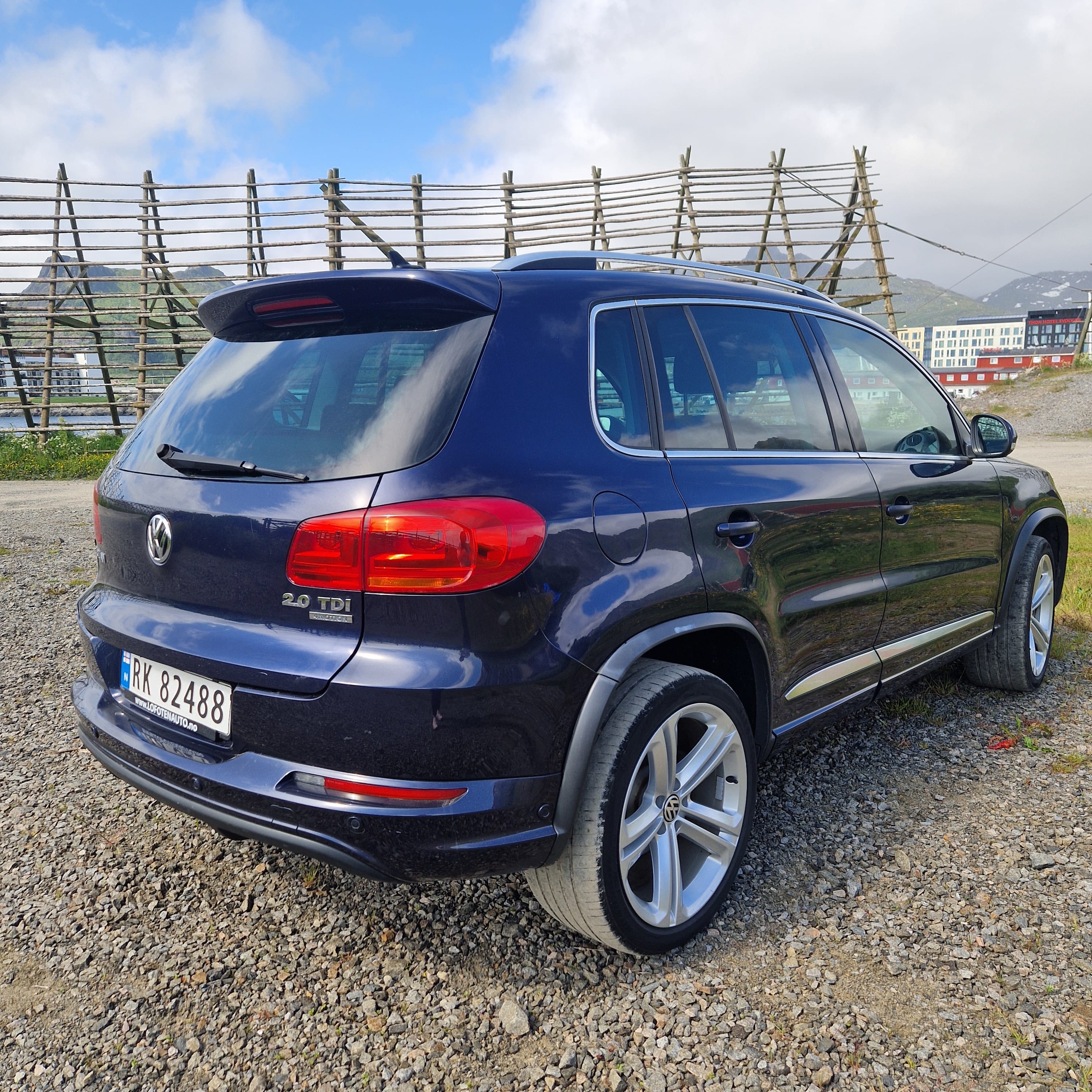Volkswagen Tiguan Automat med GPS