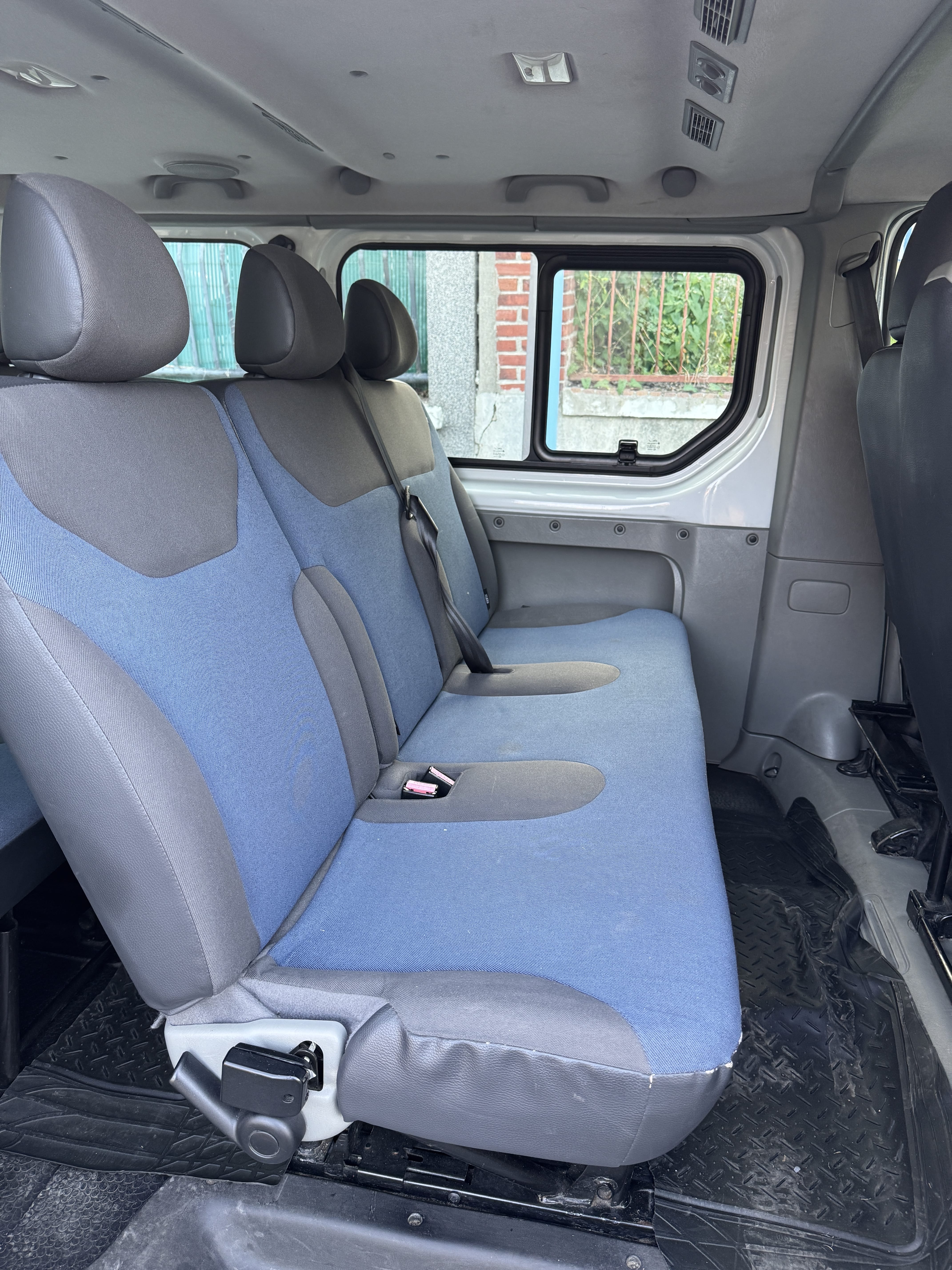 Renault Trafic Passenger avec Siège bébé