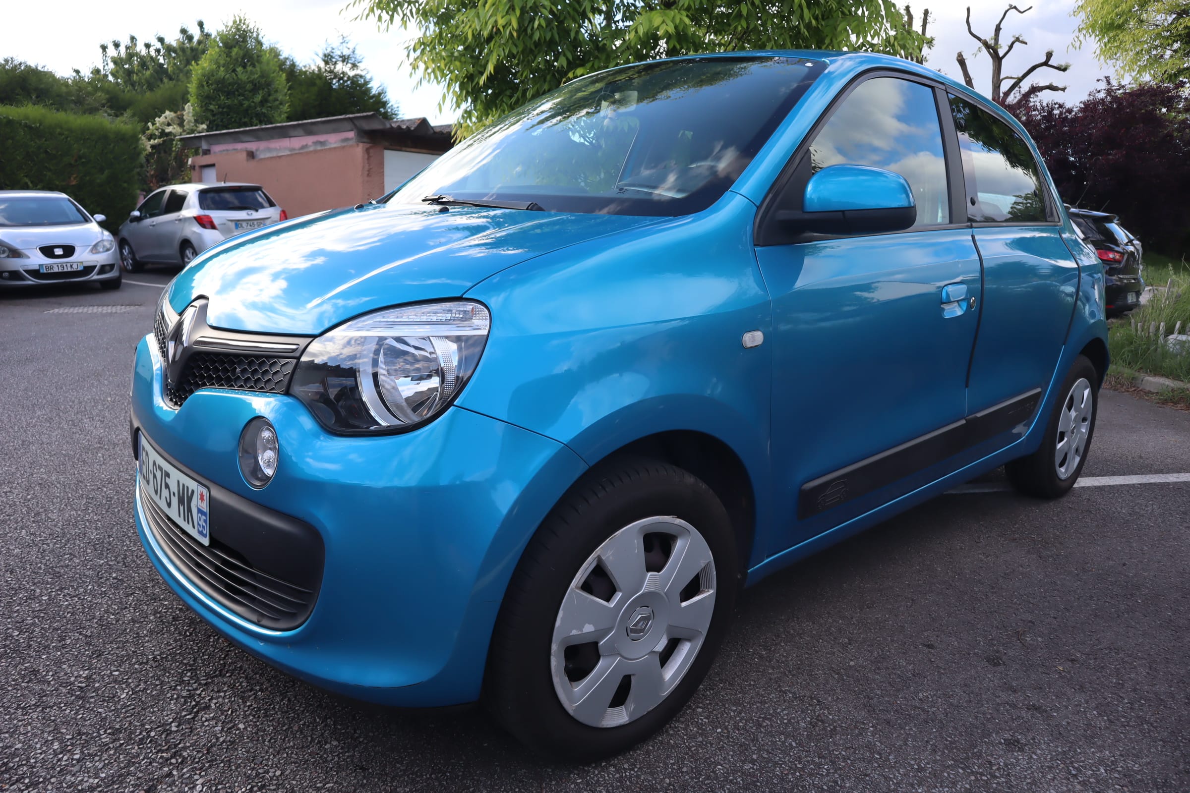 Renault Twingo avec Autoradio