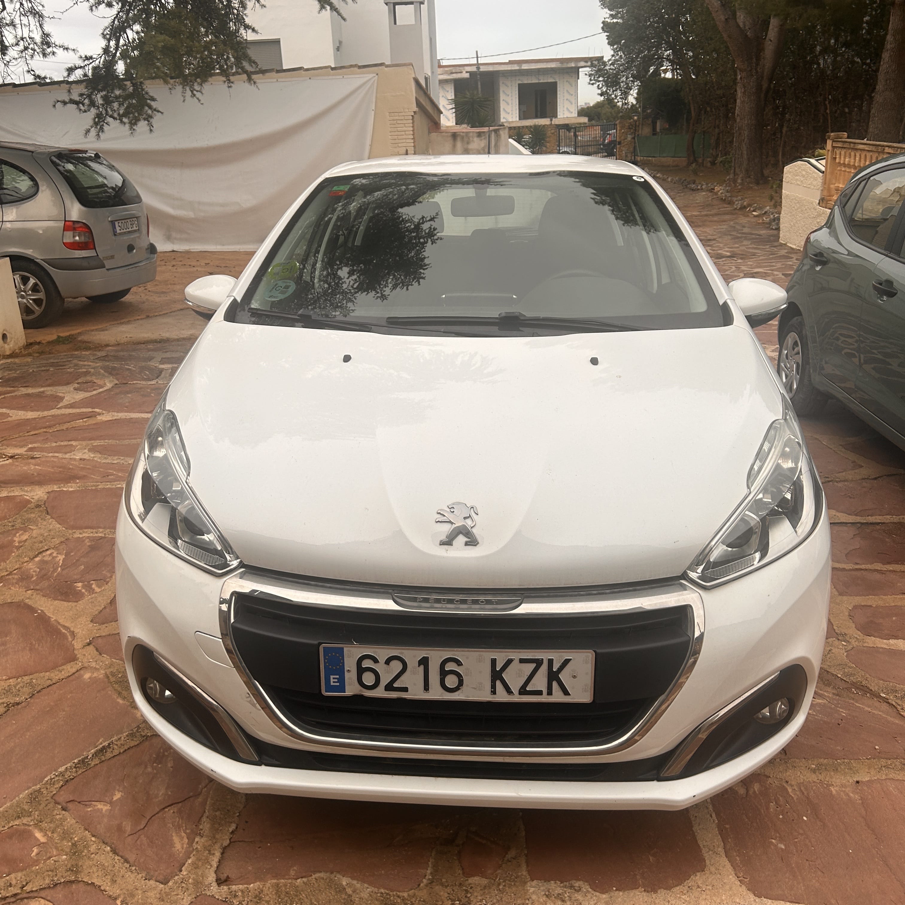 Peugeot 208 avec Climatisation