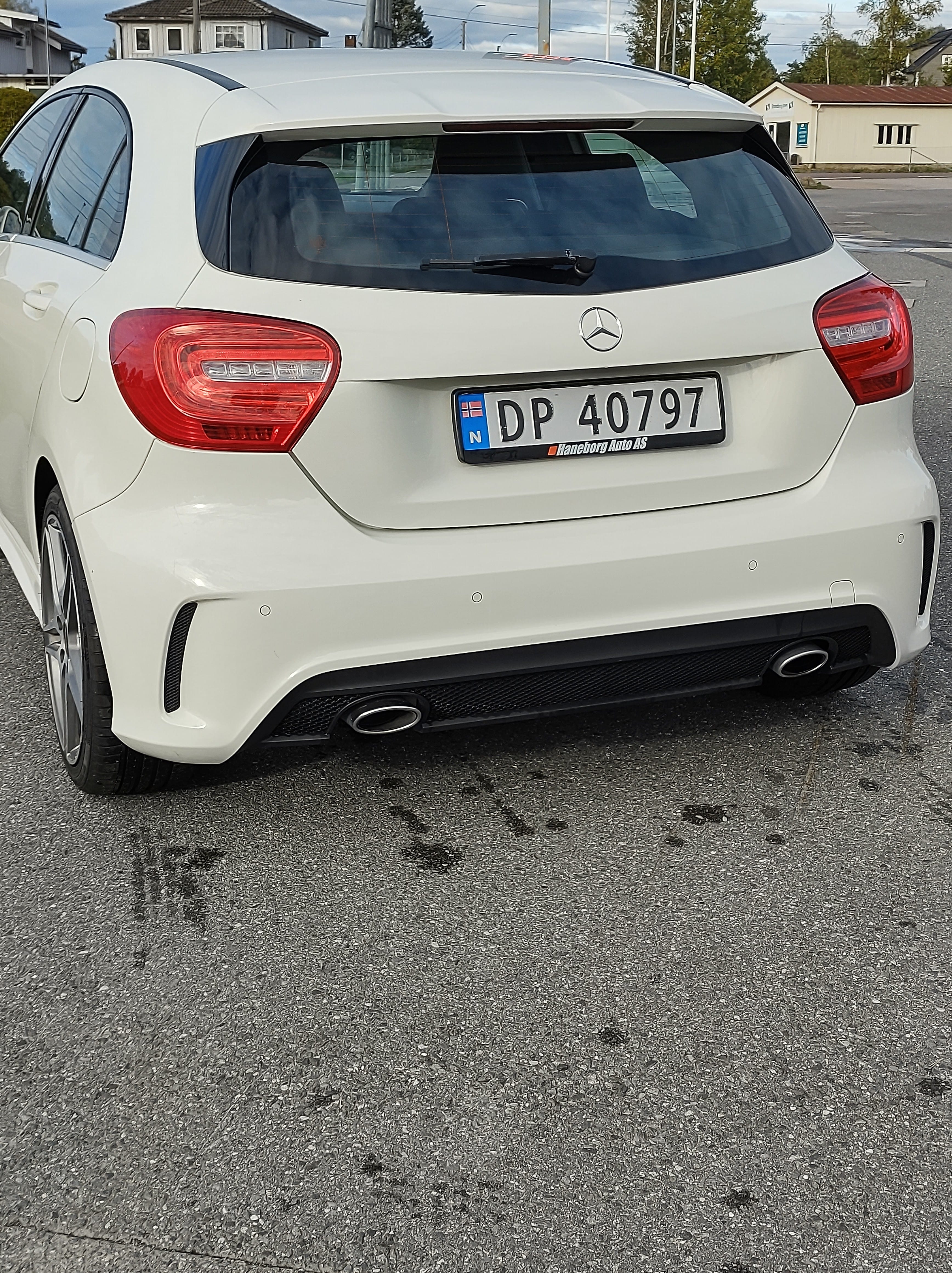 Mercedes-Benz A-Klasse 180 med Cruisekontroll