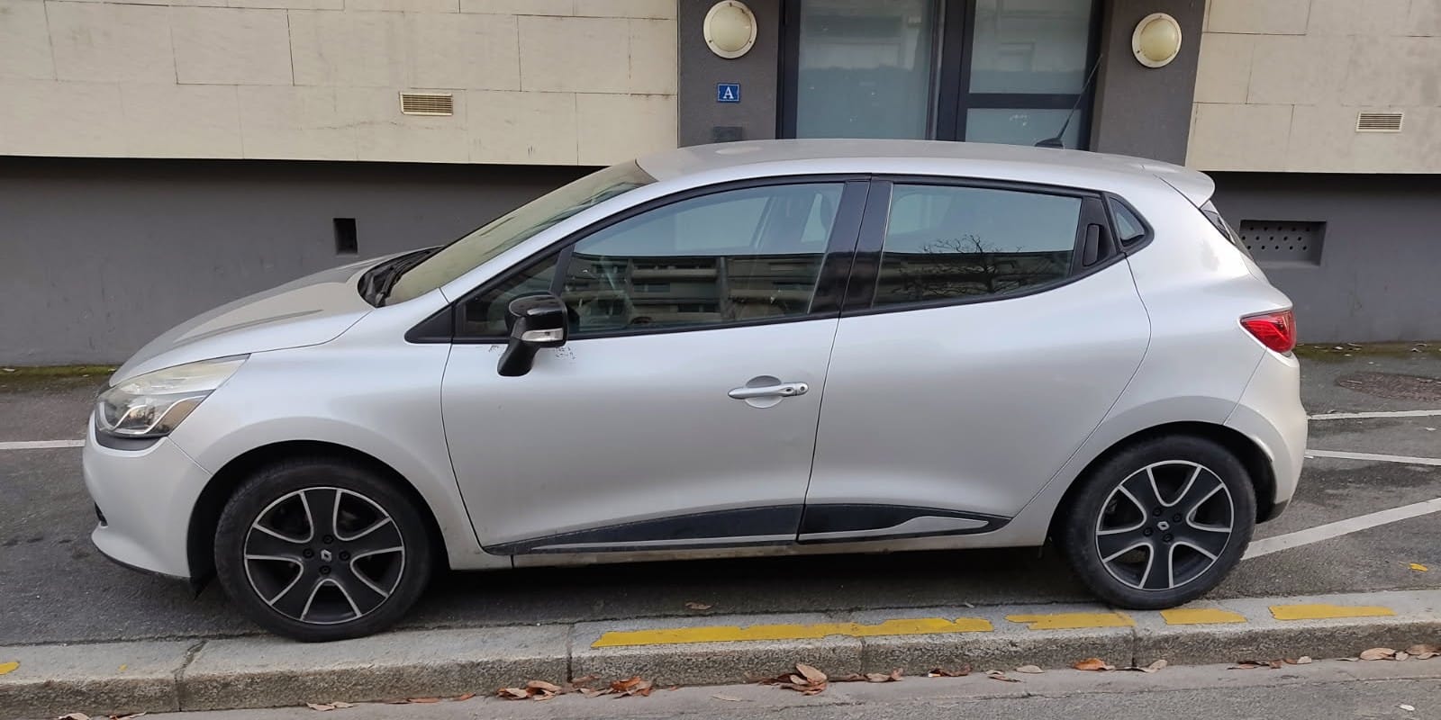 Renault Clio avec Climatisation