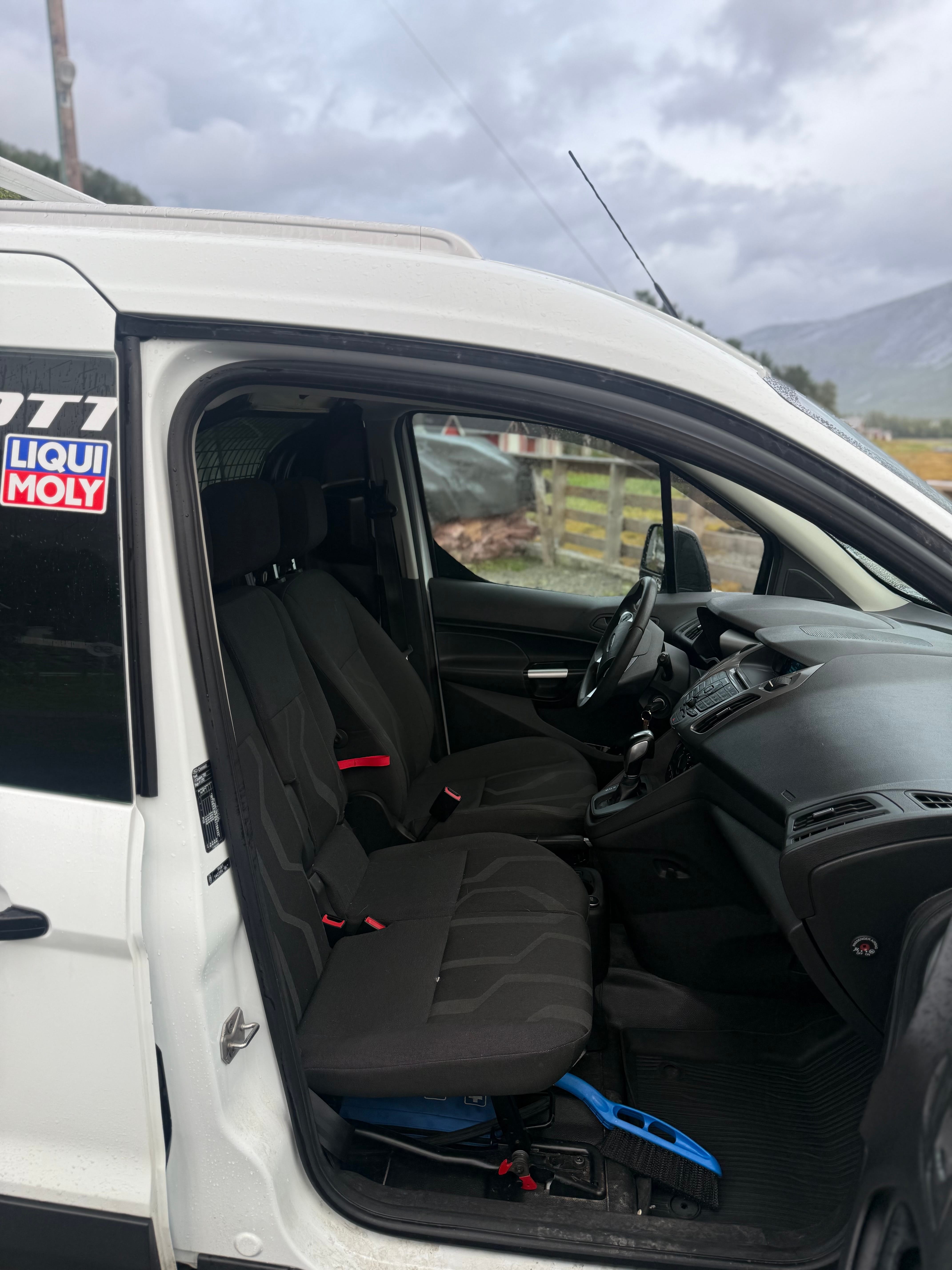Ford Transit Connect med Aircondition