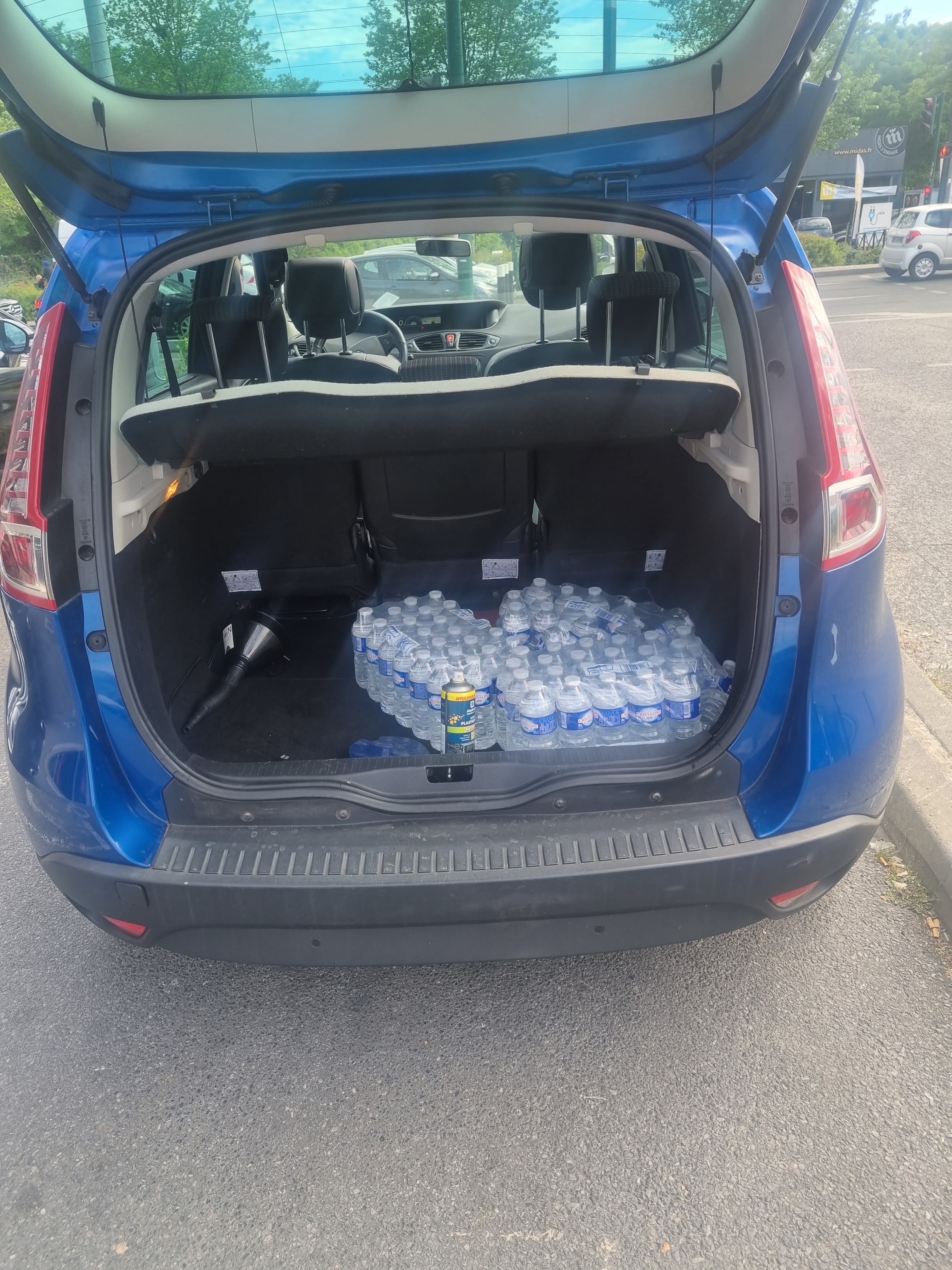 Renault Scenic avec Entrée audio / iPod