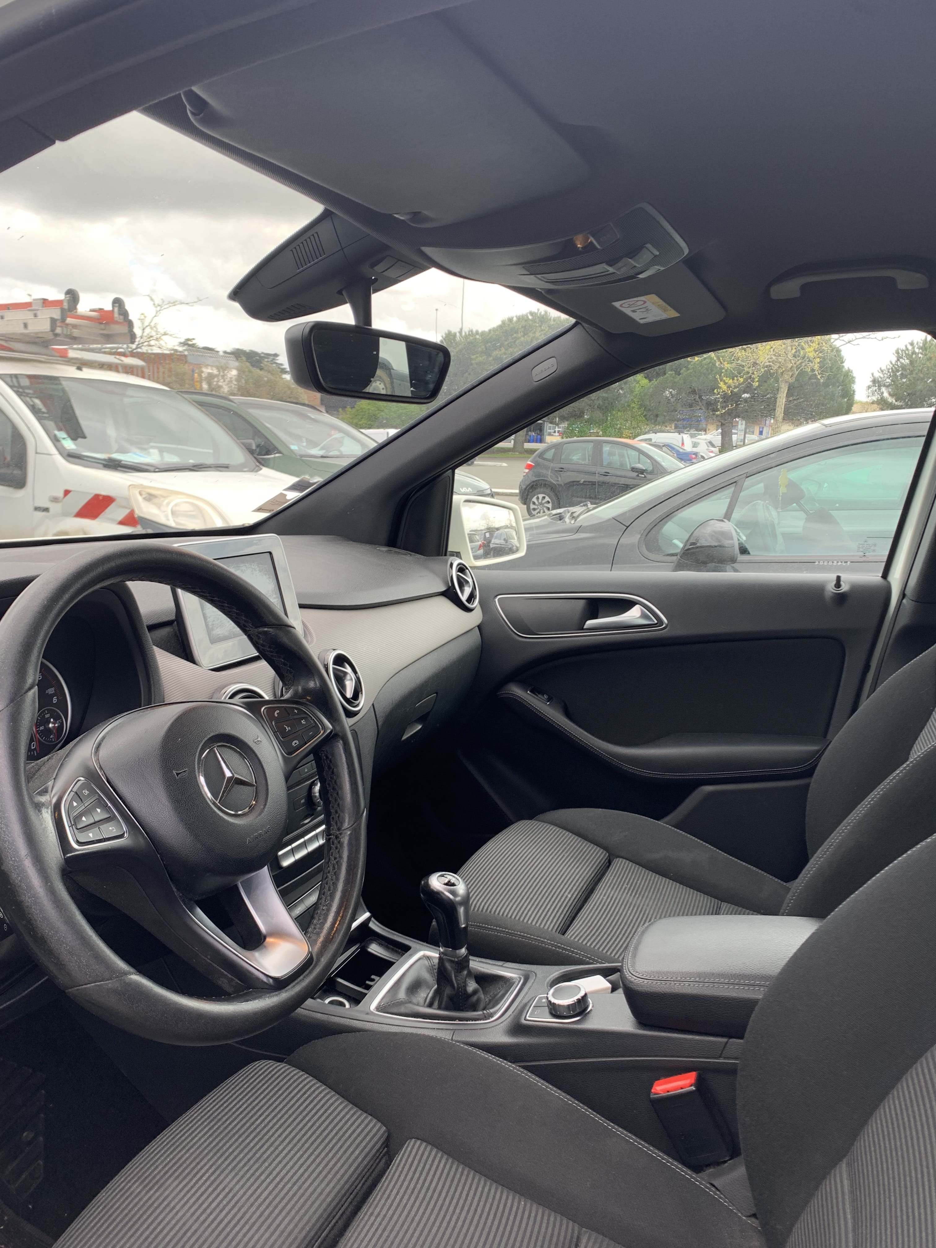 Mercedes-Benz Classe B avec Régulateur de vitesse