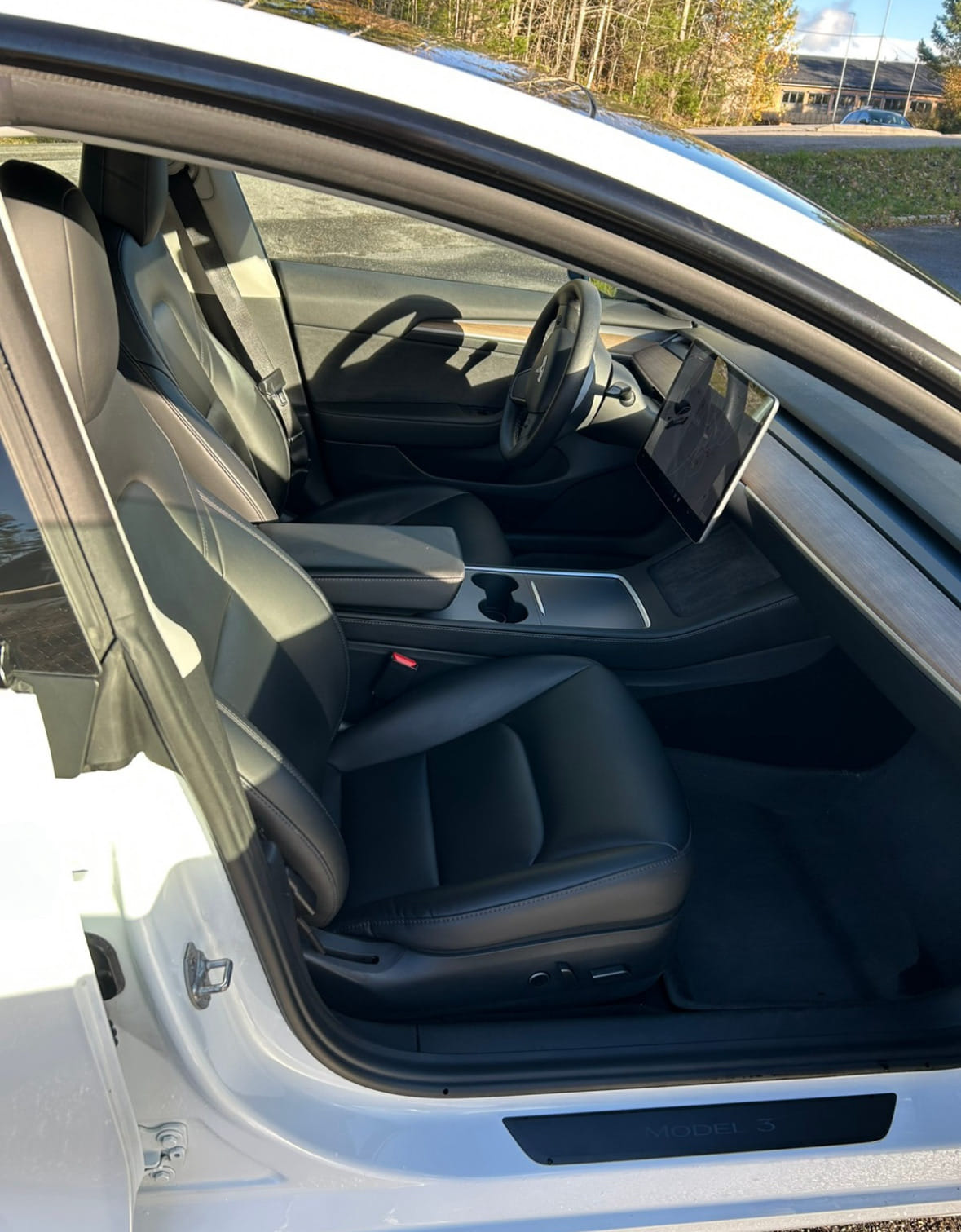 Tesla Model 3 Standard Range Plus med Cruisekontroll