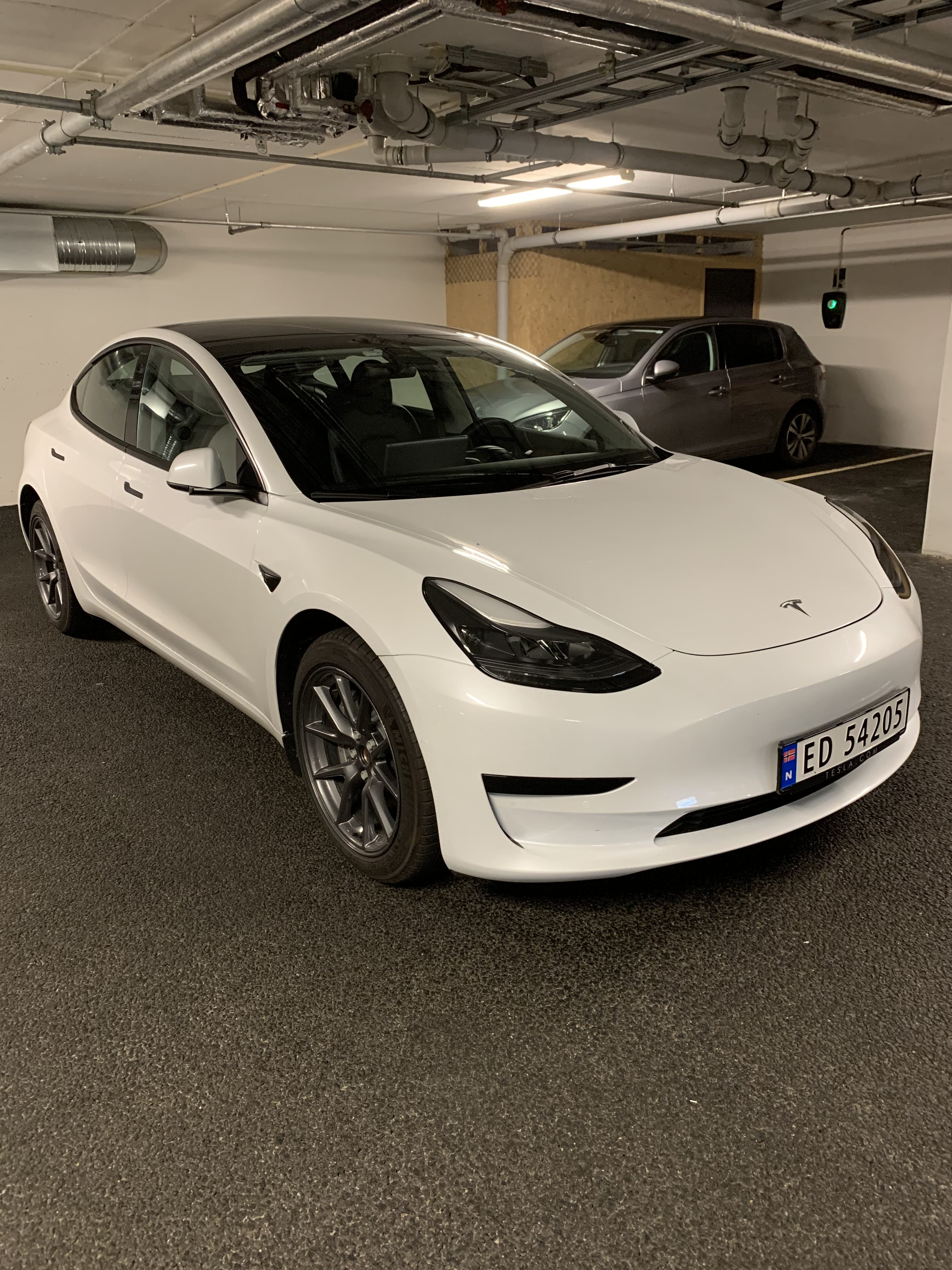 Tesla Model 3, 2022, Elektrisk, automatisk