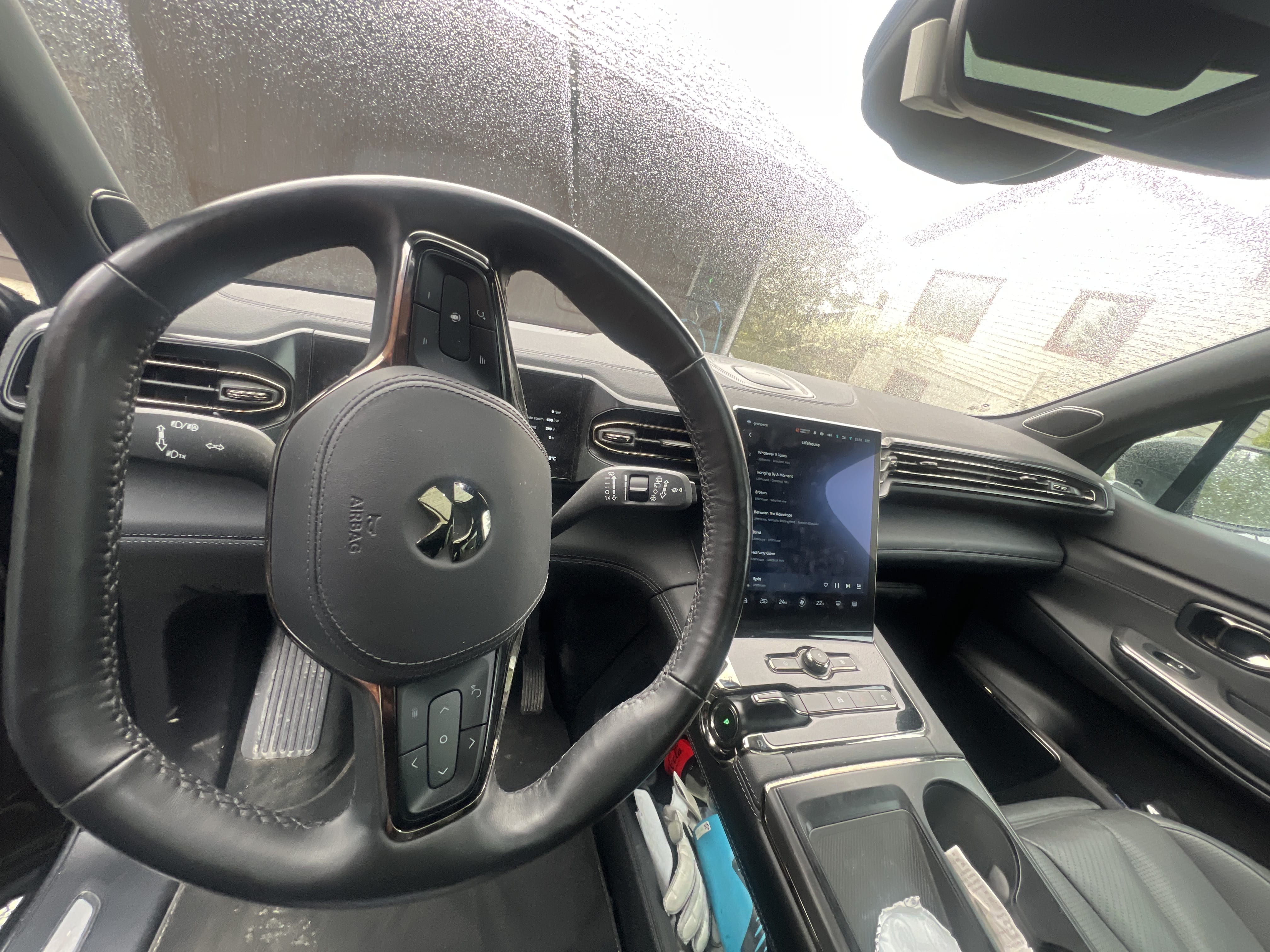 Nio ES8 med Cruisekontroll