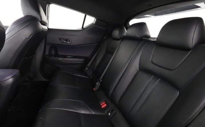 Toyota C-HR Hybrid con Cámara de marcha atrás