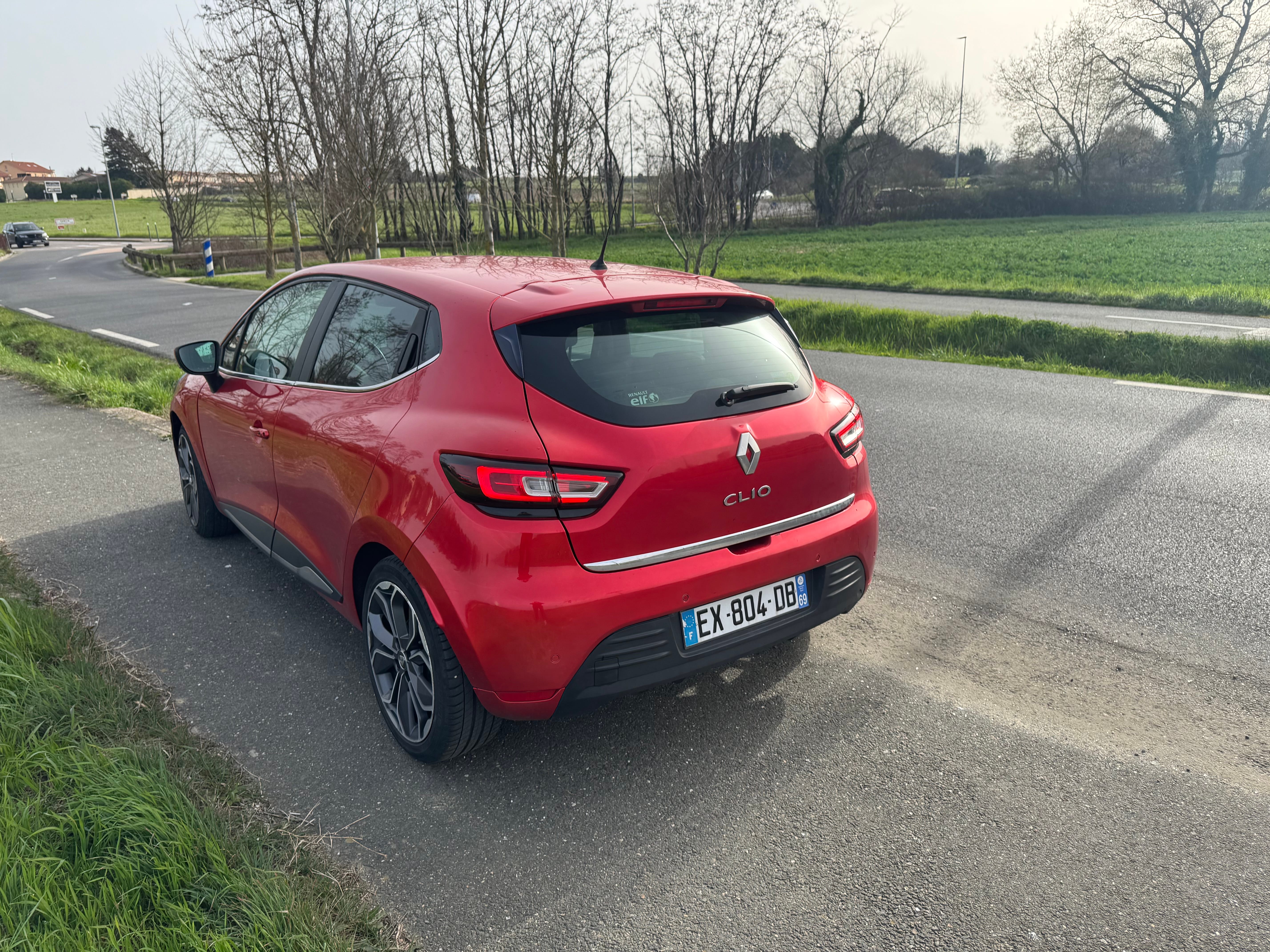 Renault Clio avec GPS