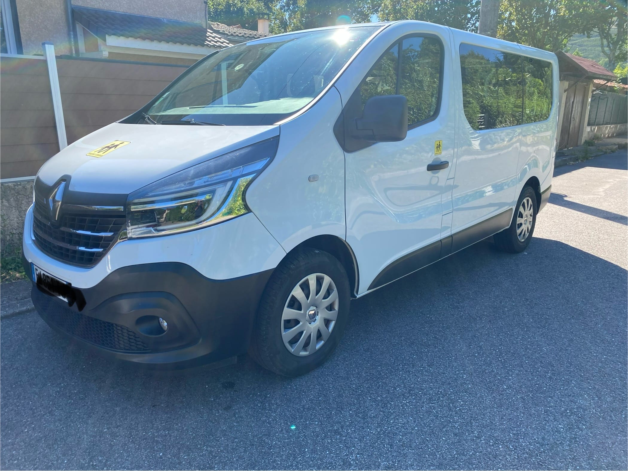 Renault Trafic 145 CV 9 PLACES avec Climatisation