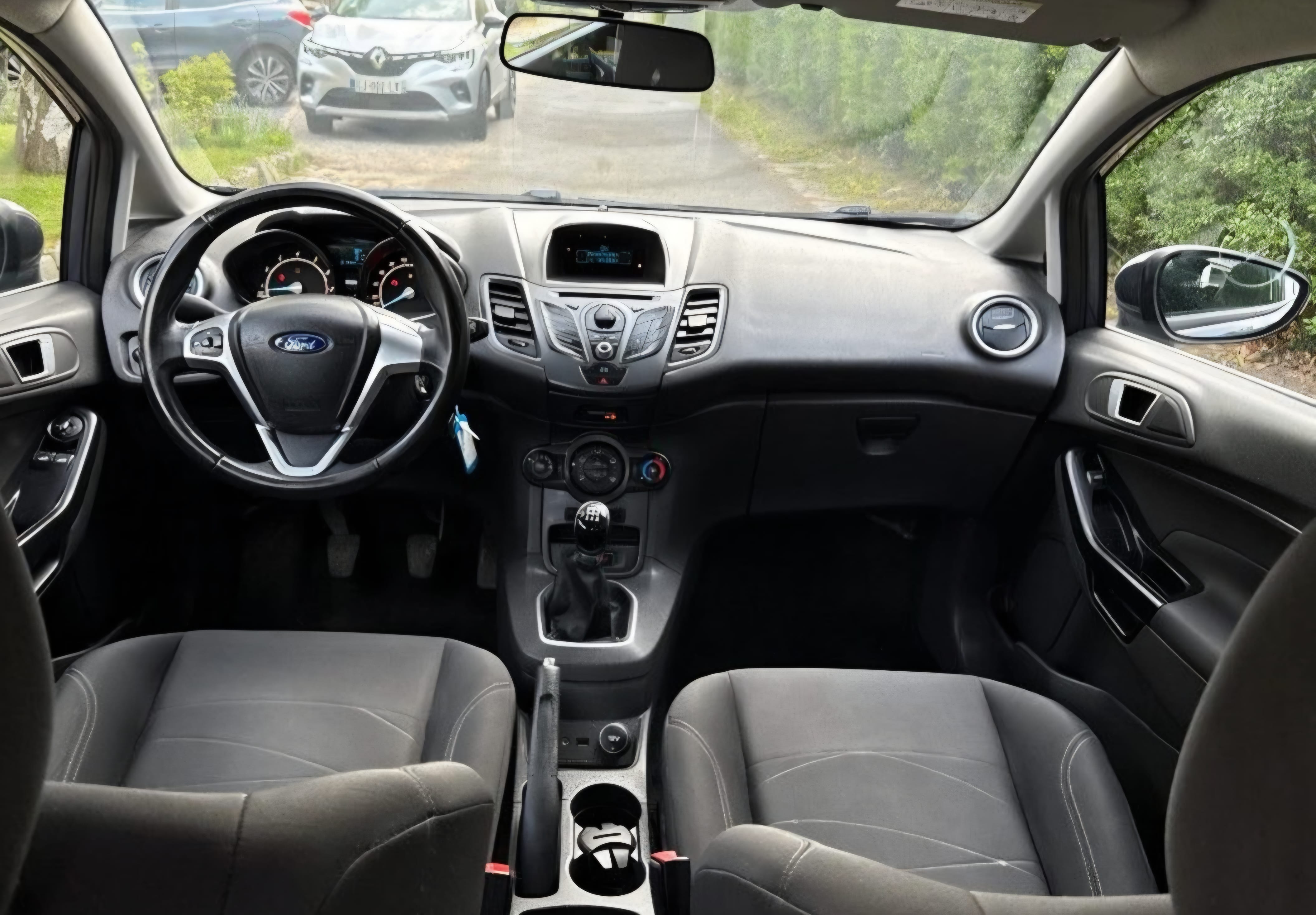 Ford Fiesta avec Audio Bluetooth