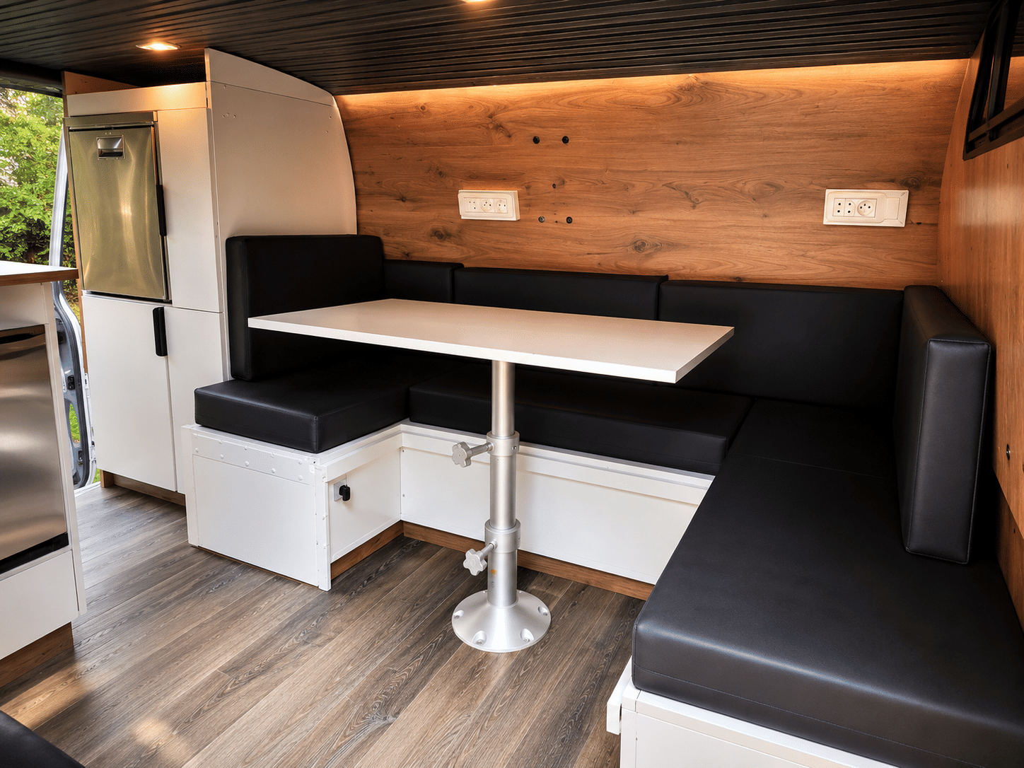 Volkswagen Transporter Camper T6 L2H1 Van aménagé - Bioéthanol avec Port USB