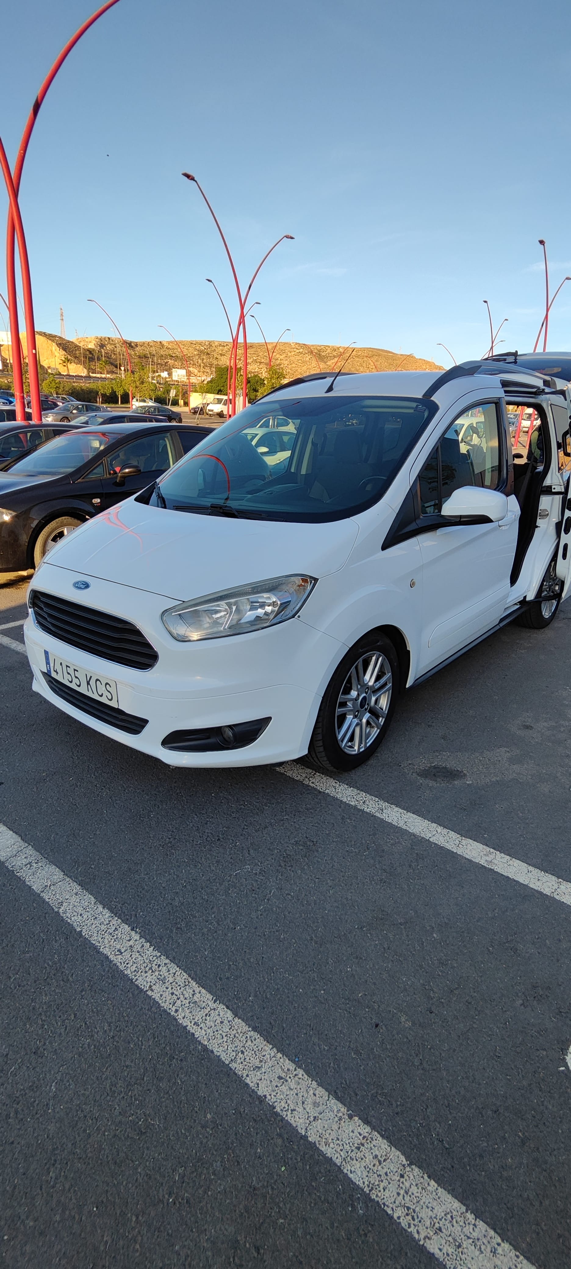 Ford Tourneo Courier