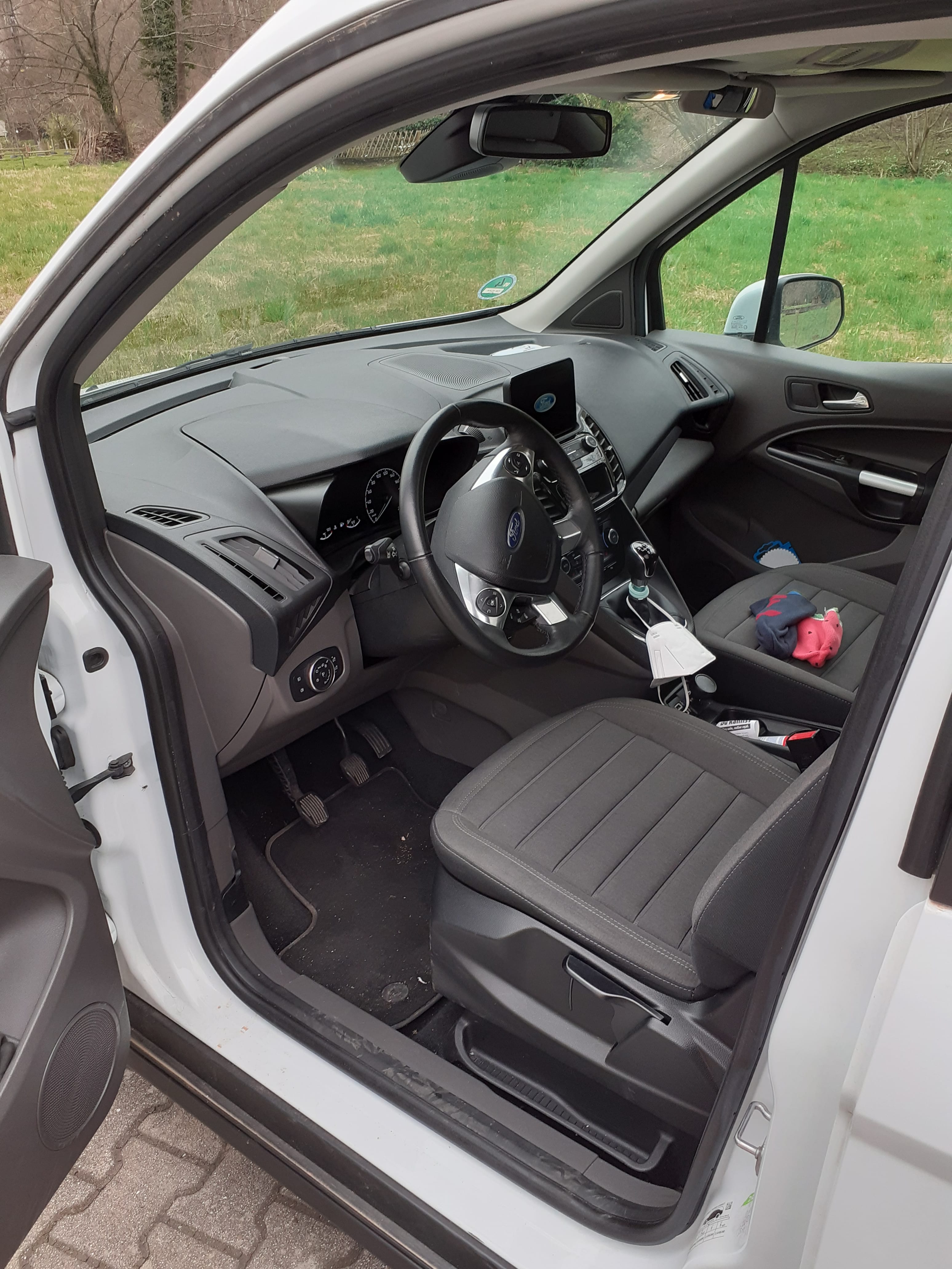 Ford Tourneo Connect 1,5 TDI EcoBlue  88KW/120PS mit Tempomat
