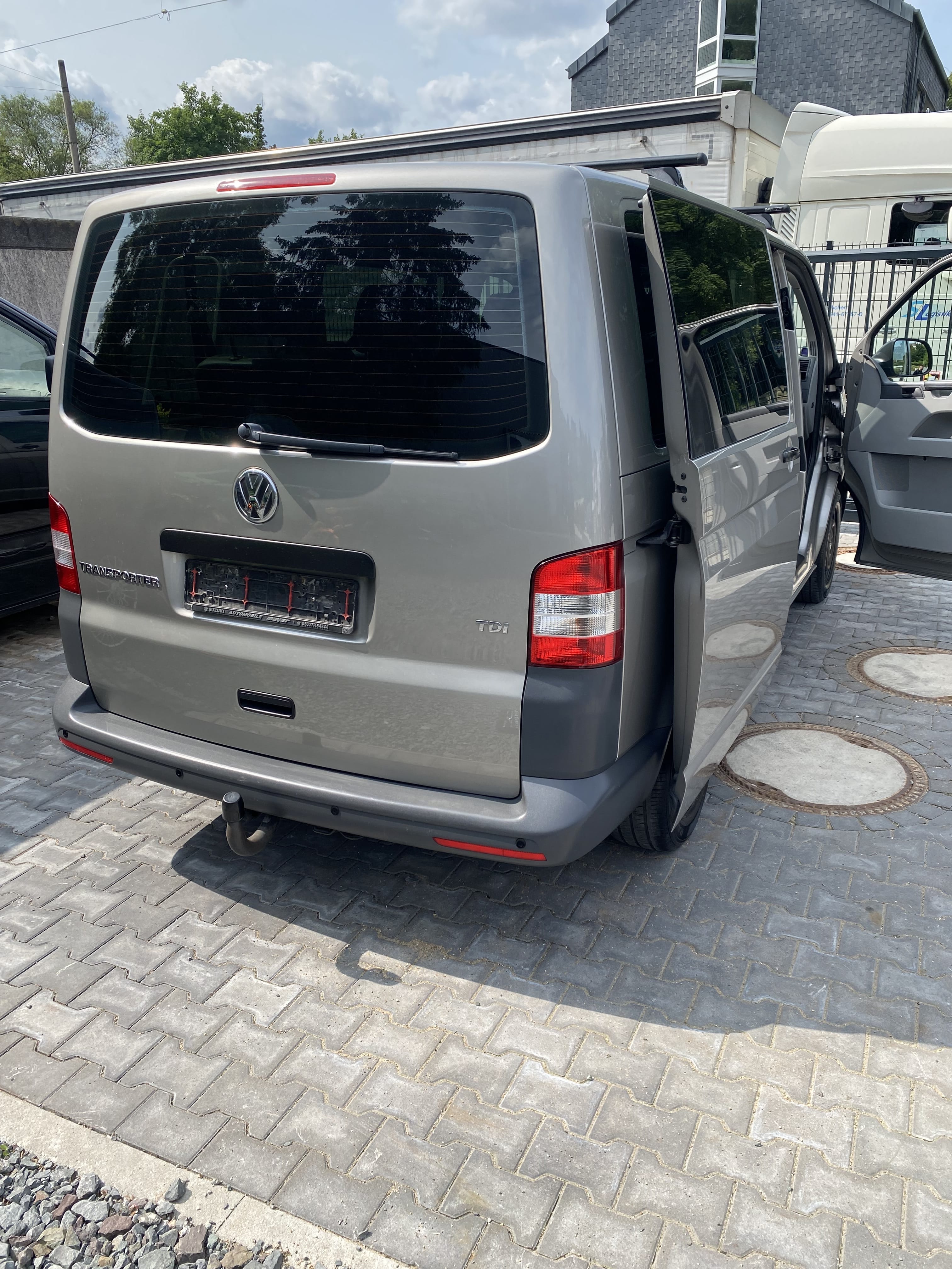 Volkswagen Caravelle mit Klimaanlage